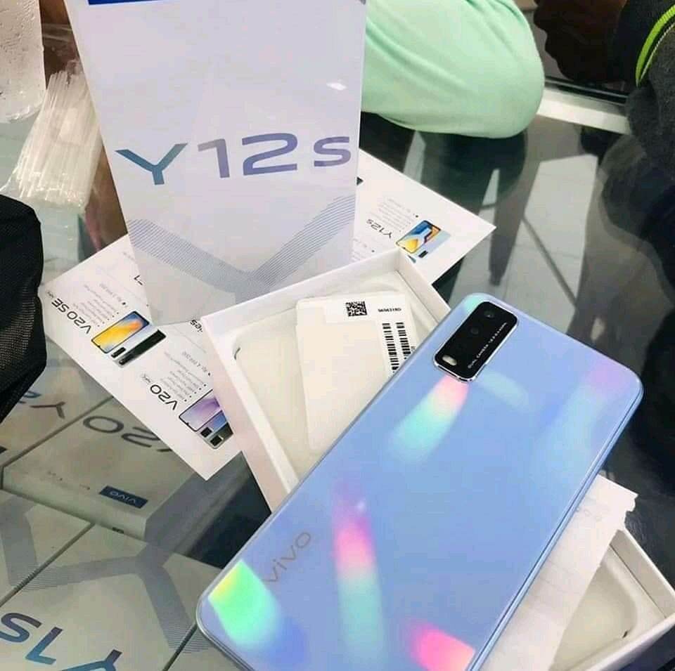 VIVO Y12s BARU GARANSI RESMI 1Th Harga 1,345,500 rupiah*Gratis Ongkir