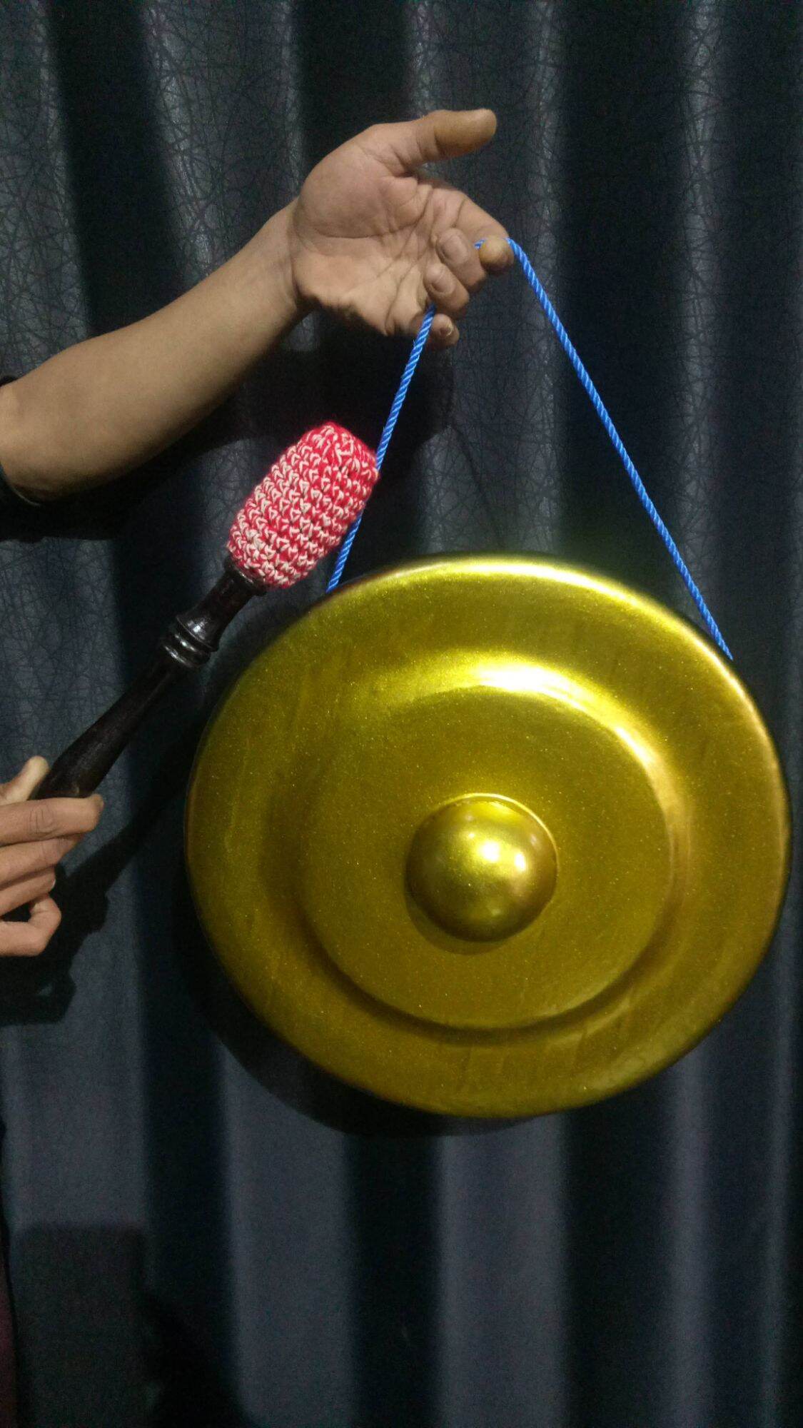 gong besi plus pemukul