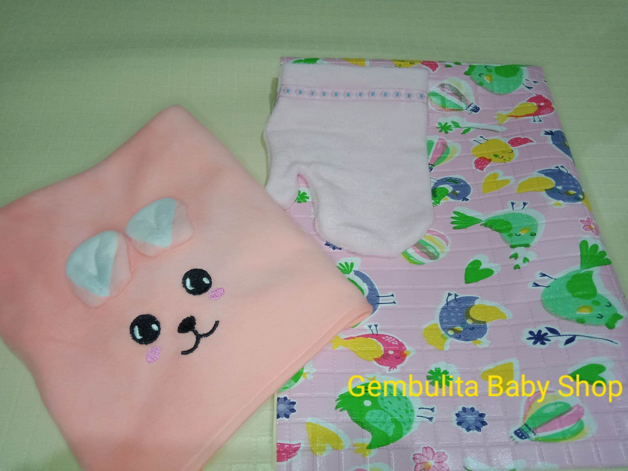 Paket Ekonomis Perlengkapan Mandi Bayi Newborn isi Perlak BayiHanduk Kuping Karakterwaslap Jari tebal