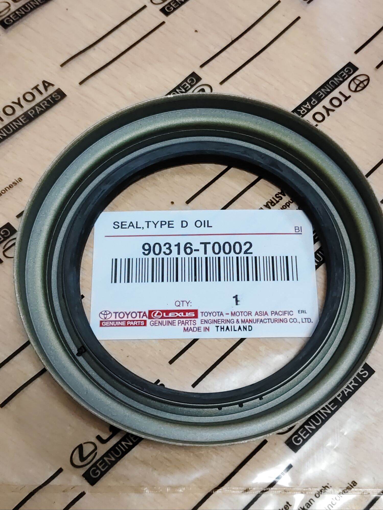OIL SEAL RODA DEPAN LUAR HILUX DC FORTUNER 4X4 90316-T0002 Harga 30,000 rupiah*Gratis Ongkir