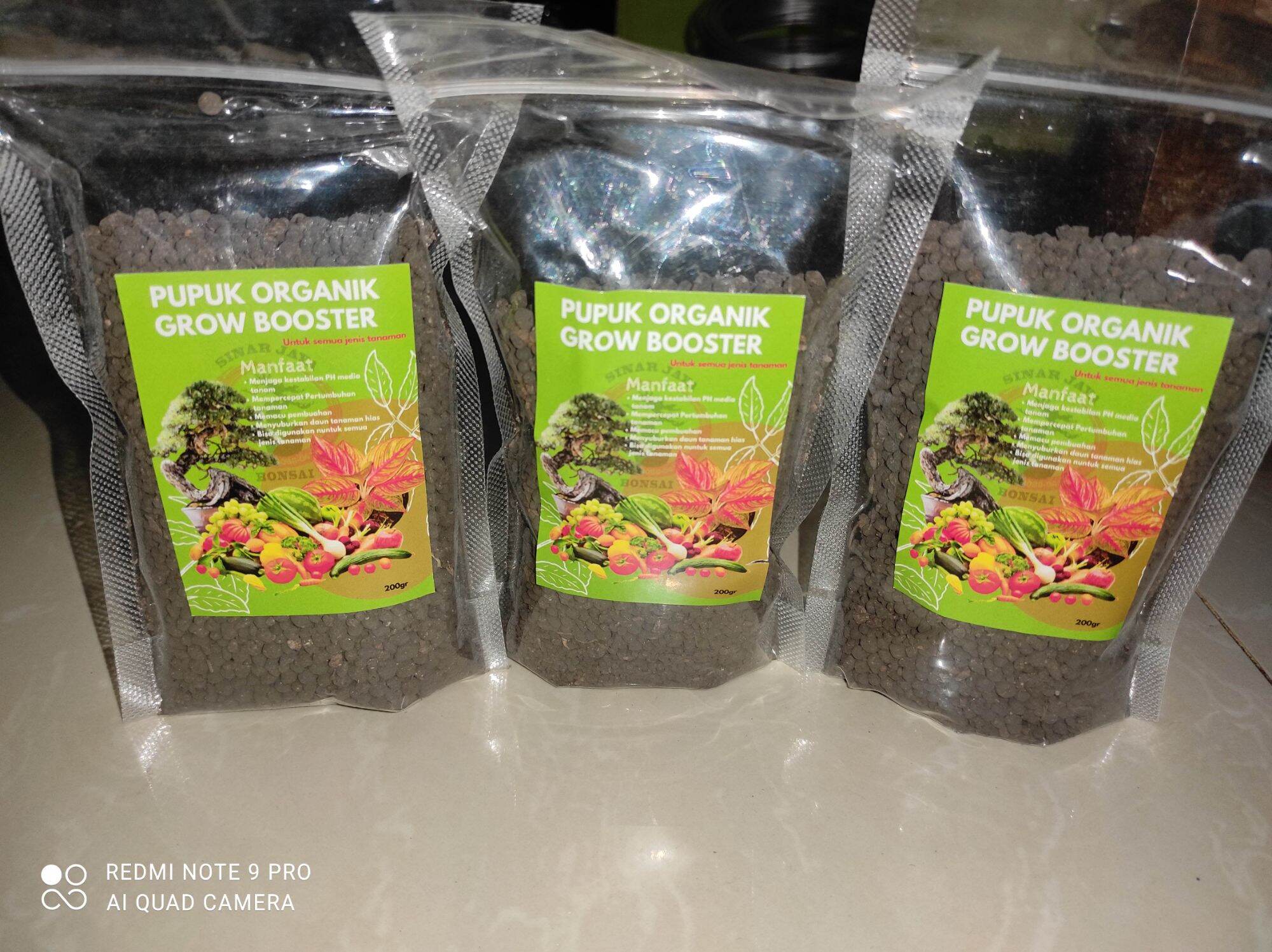 Visualisasi pemupukan bonsai dengan pupuk organik untuk rekomendasi pupuk organik untuk pertumbuhan optimal bonsai