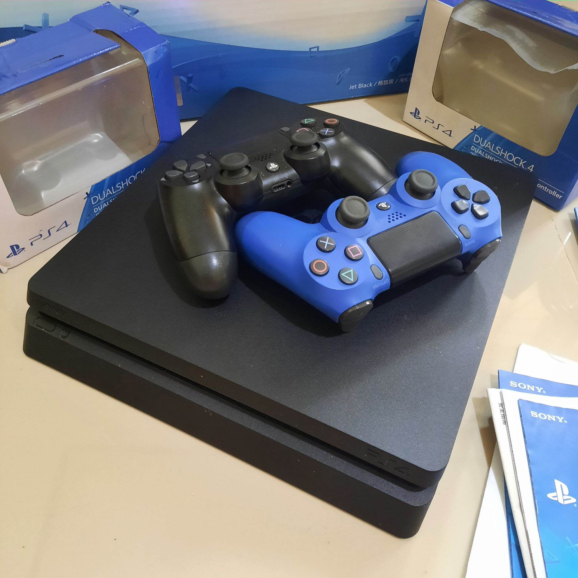 Sony PlayStation Slim 1TB PS4 Fullset Original mulus FREE 100