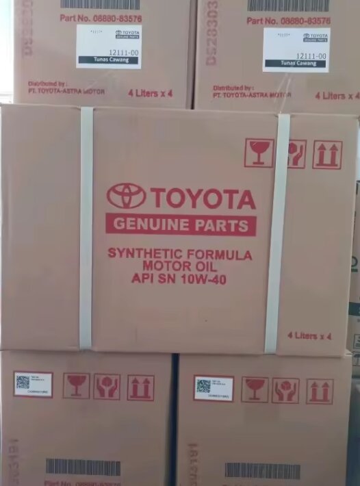 1 Dus oli mobil TOYOTA TMO 10W-40 4L galon, isi 4 galon Harga 600,000 rupiah*Gratis Ongkir