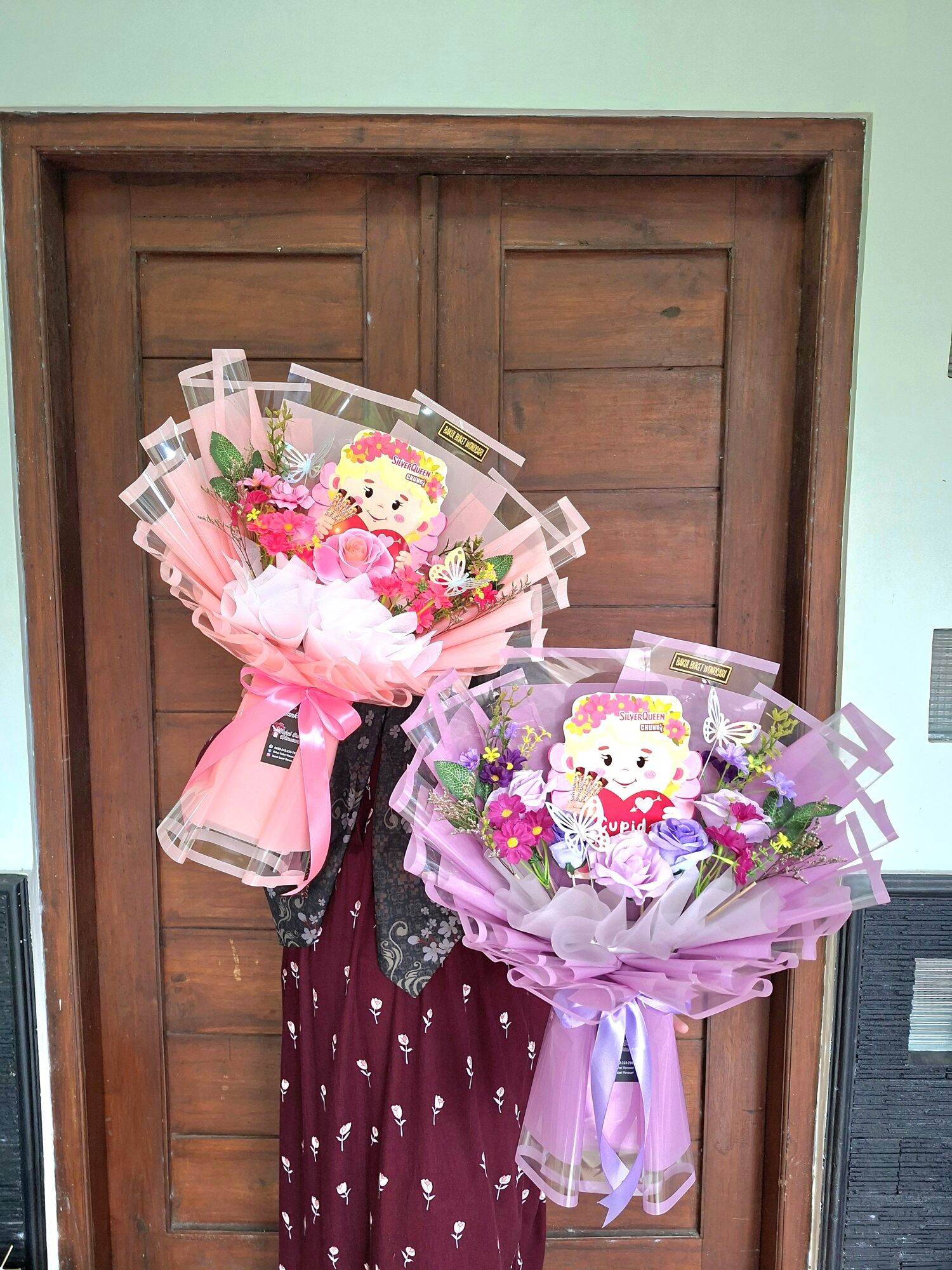 Valentine's Chocolate Bouquet, Birthday wisuda Doll Bouquet