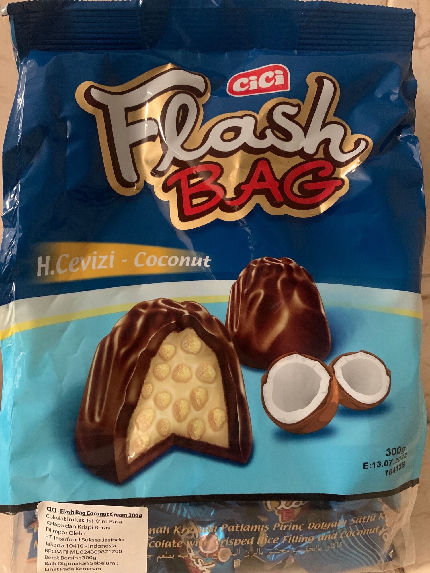 Cici Flash Bag Strawberry Flavour Chocolate, 1 Kg : Amazon.ae: Grocery