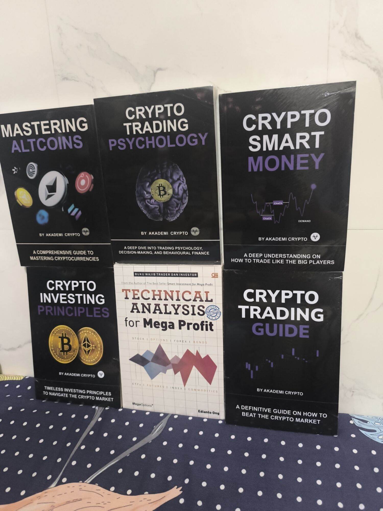 Akademi crypto book (93) foto