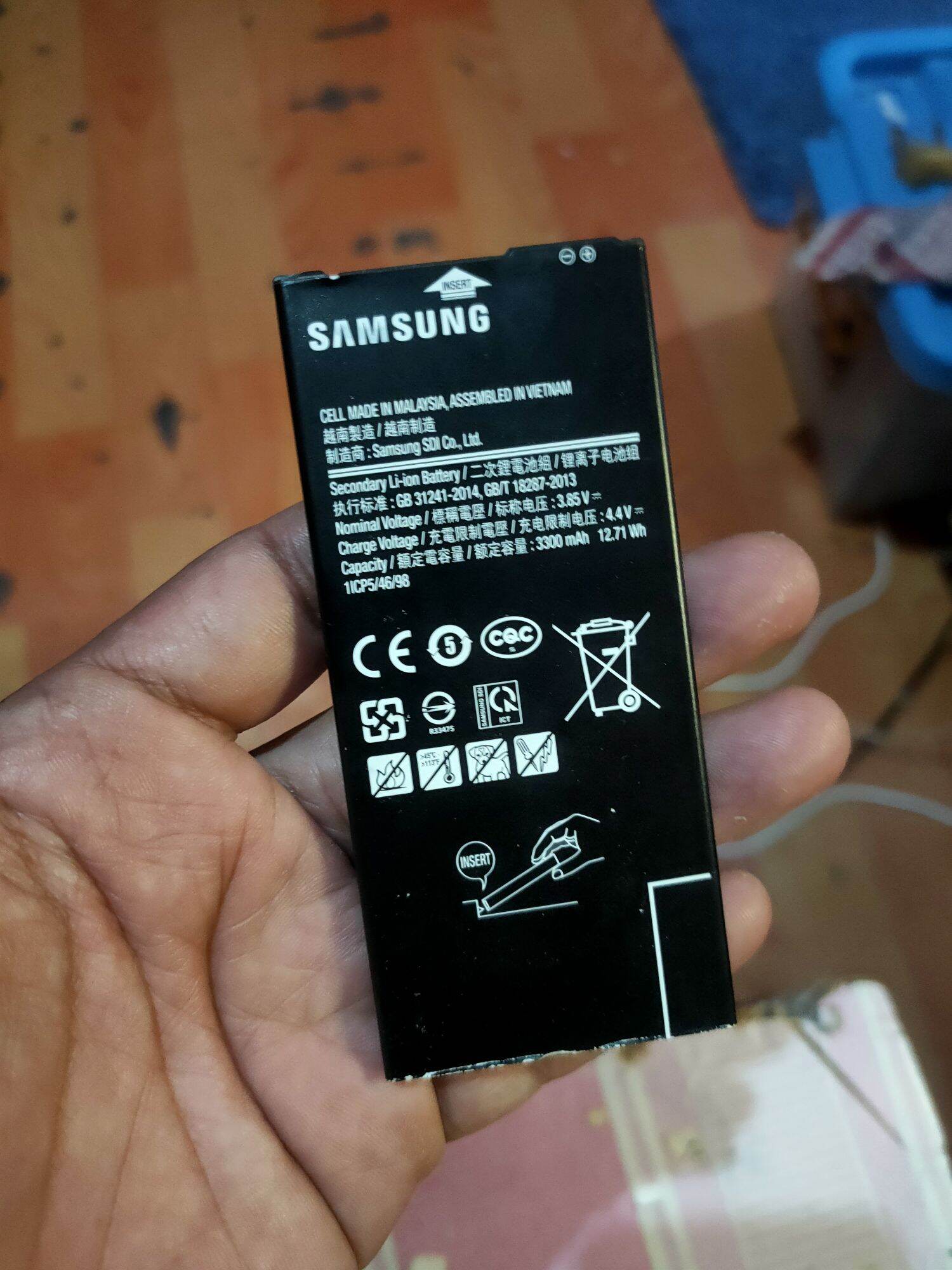 batre Samsung j4 ori copotan Harga  40,000 Ringgit*Penghantaran Percuma