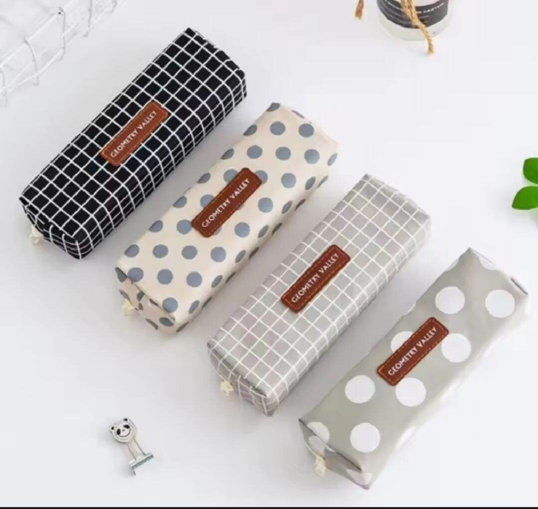 Kotak Pensil Remaja Tempat pensil motif random