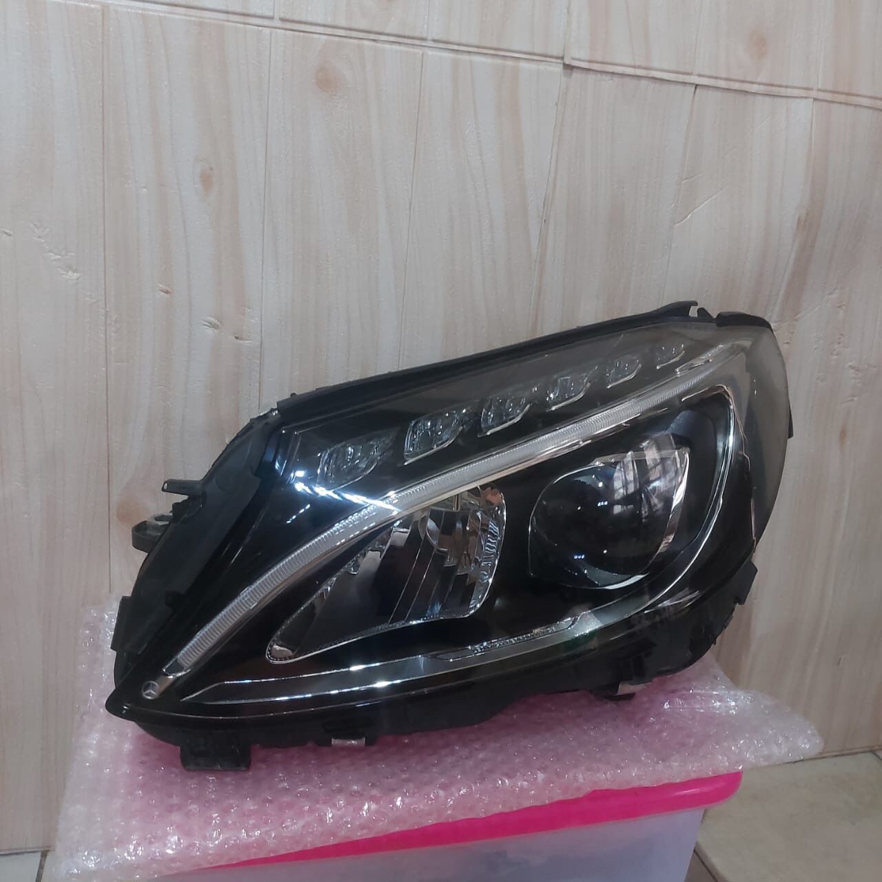 Lampu depan Mercy C200 2014 2015 2016 kiri Original Harga 5,500,000 rupiah*Gratis Ongkir