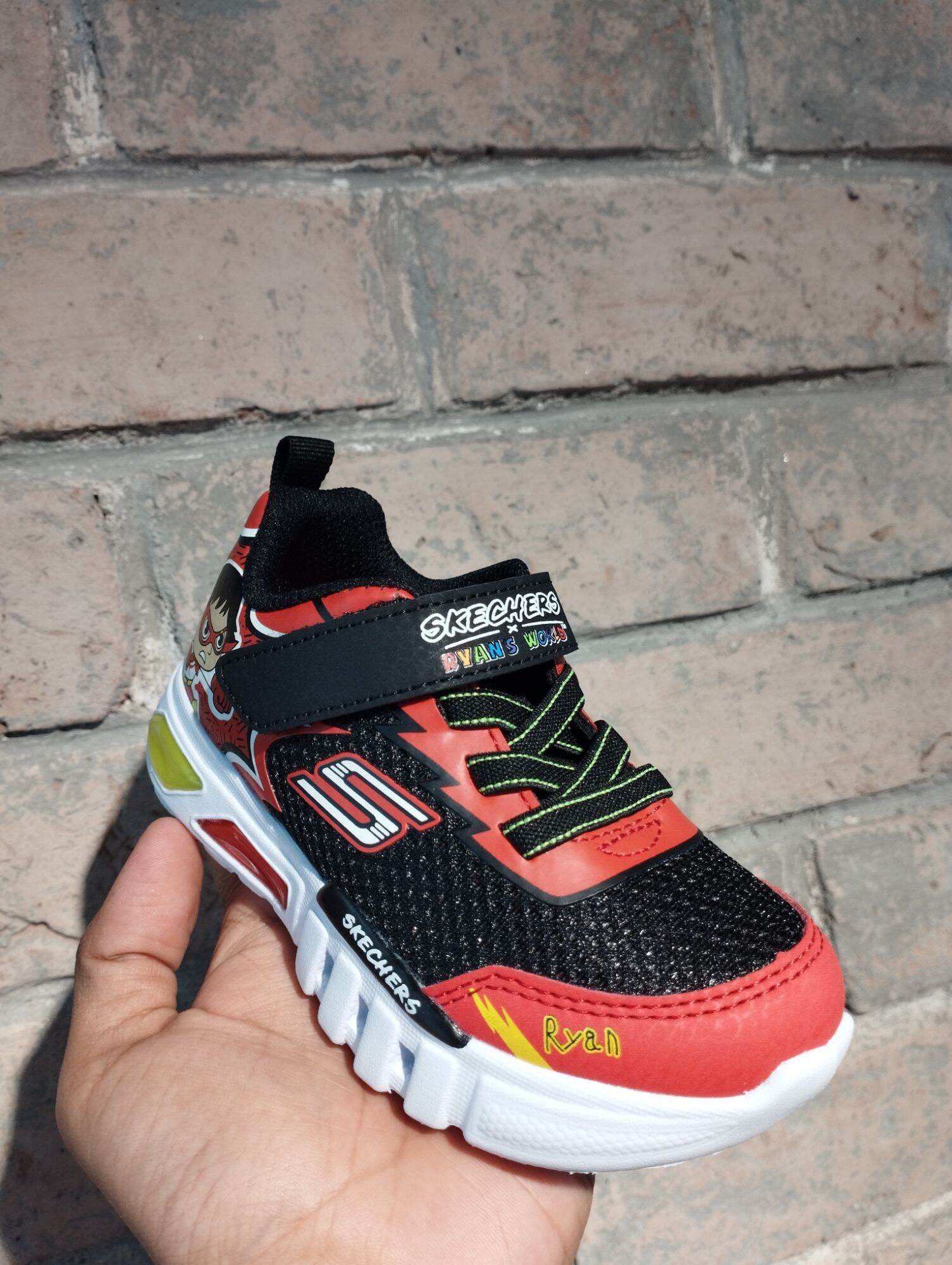 SEPATU SKECHERS BOYS LIGHT FLEXGLOW-406043NRD Lazada Lazada