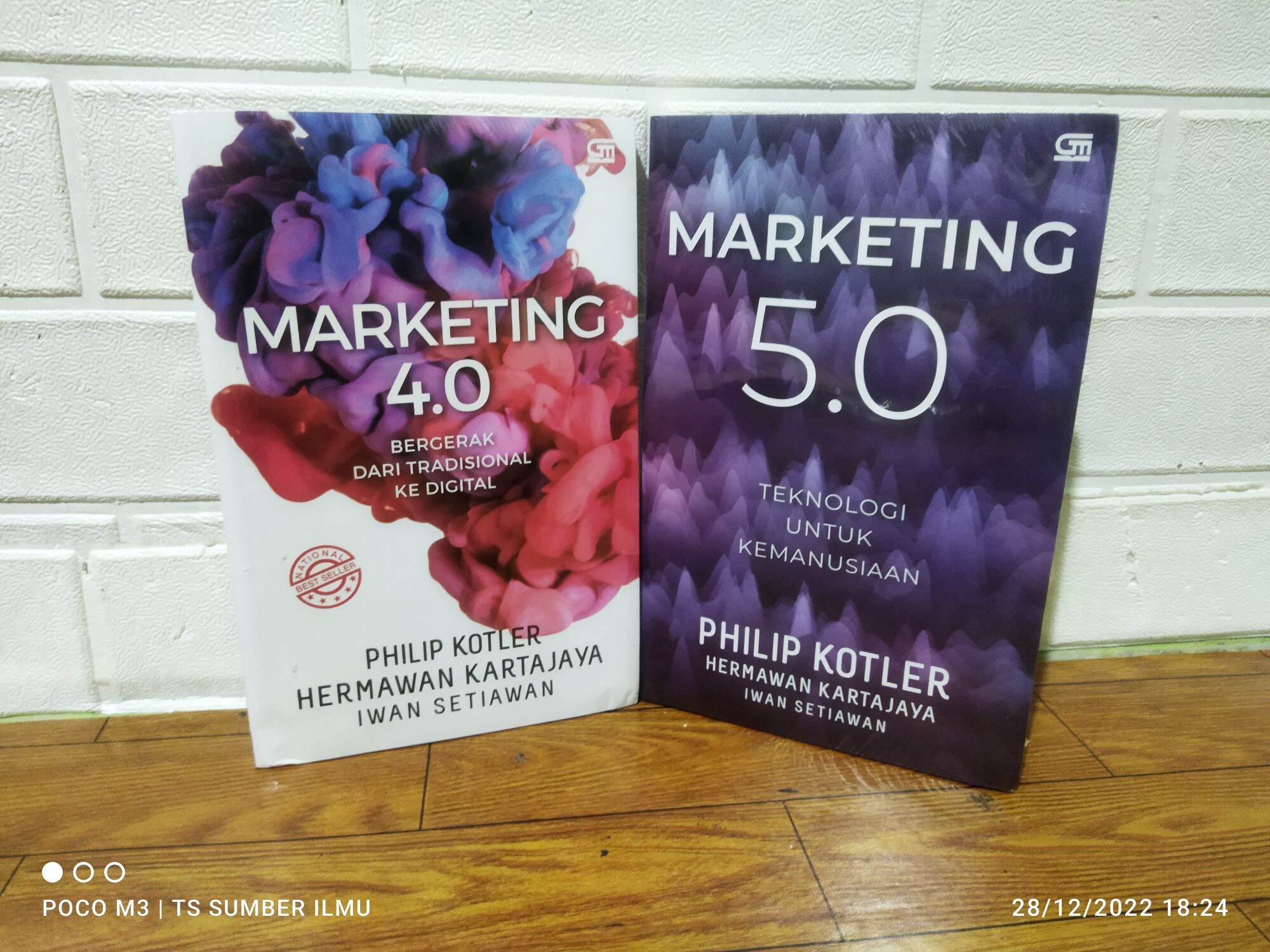 PAKET 2 BUKU MARKETING 4.0 DAN MARKETING 5.0 - PHILIP KOTLER | Lazada ...