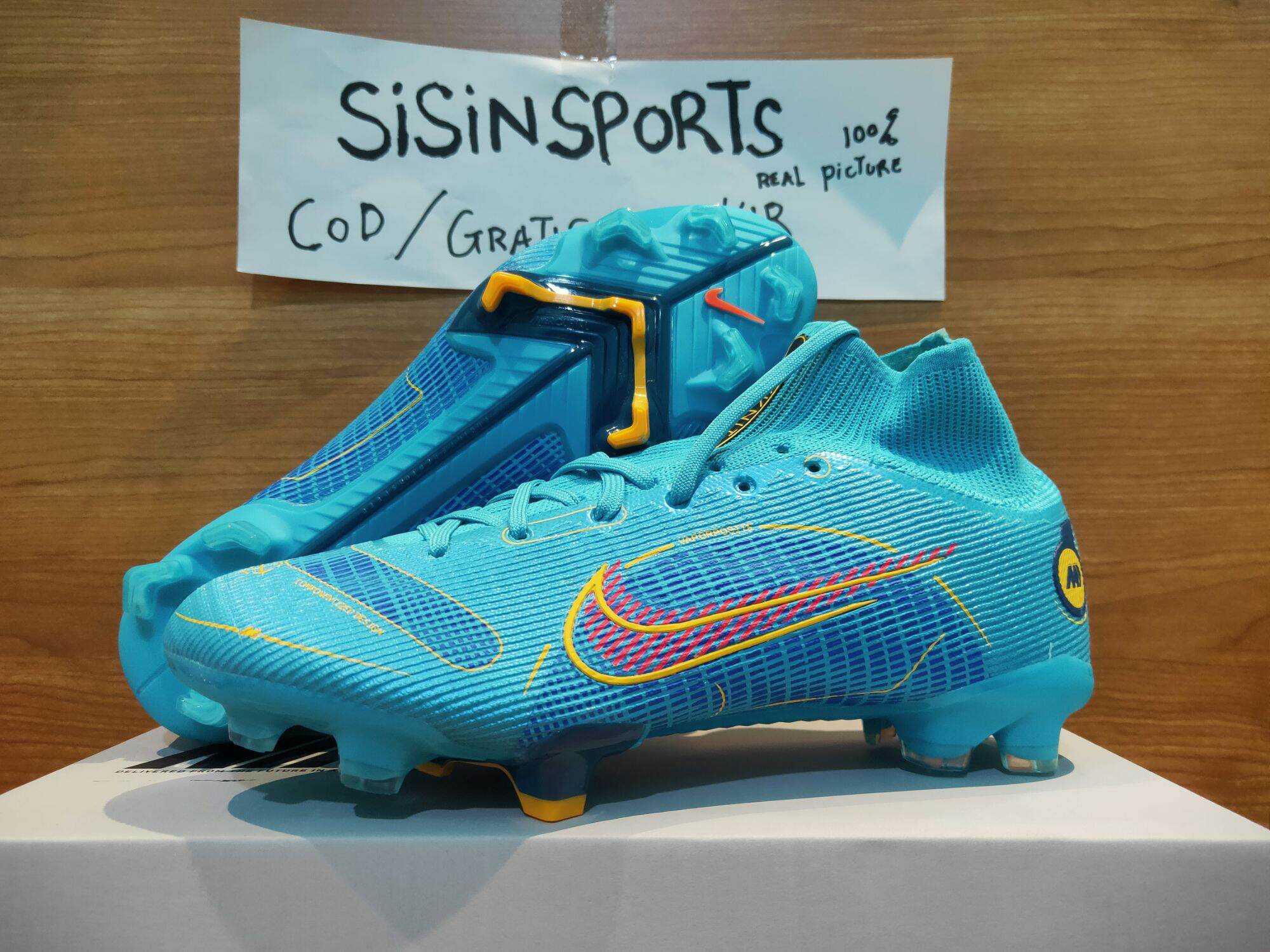 Nike Mercurial Superfly 8 Academy FG/MG JUNIOR - FERRARI SPORT