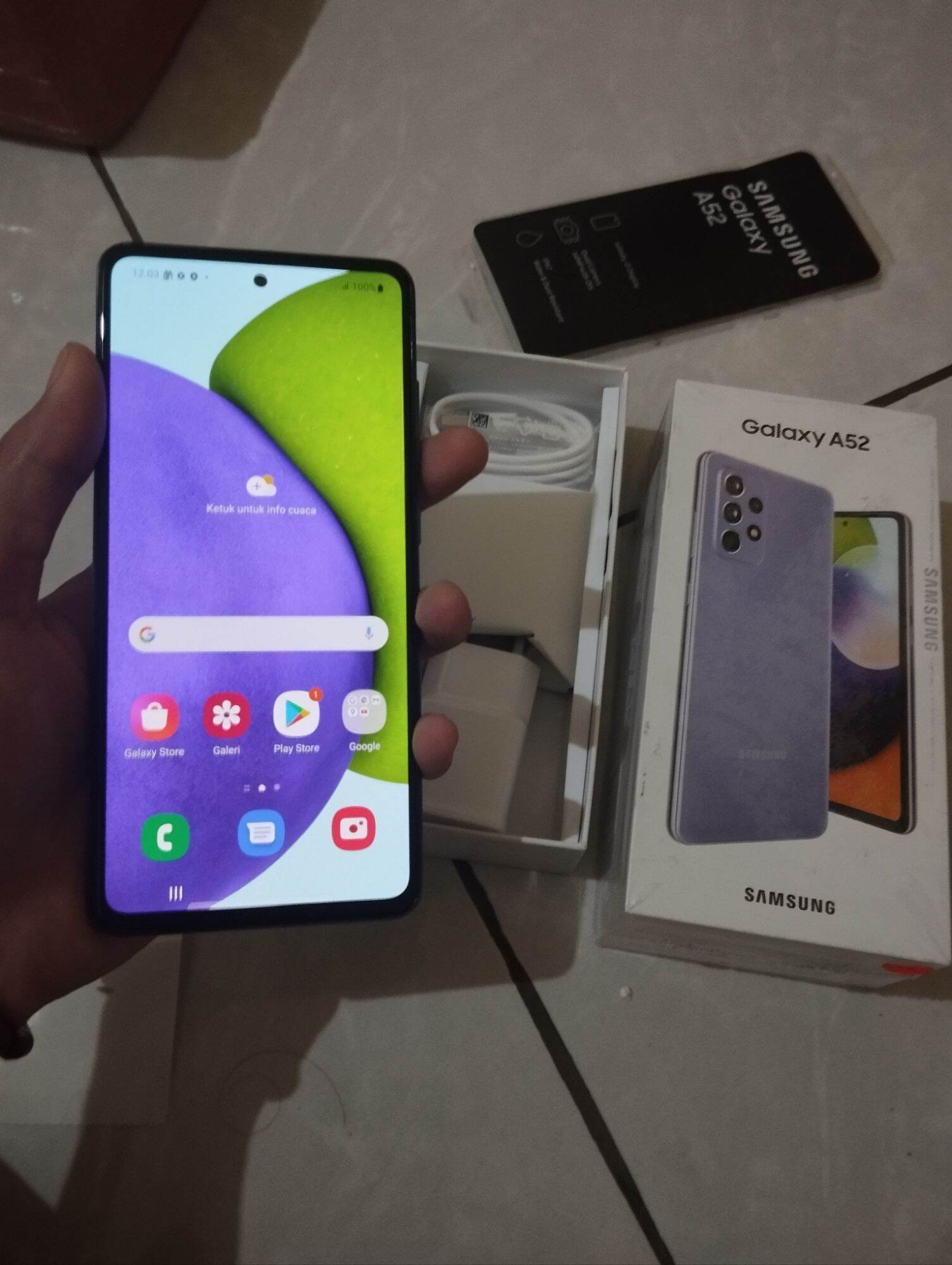 samsung a52 8/128 Harga  2,220,000 Ringgit*Penghantaran Percuma