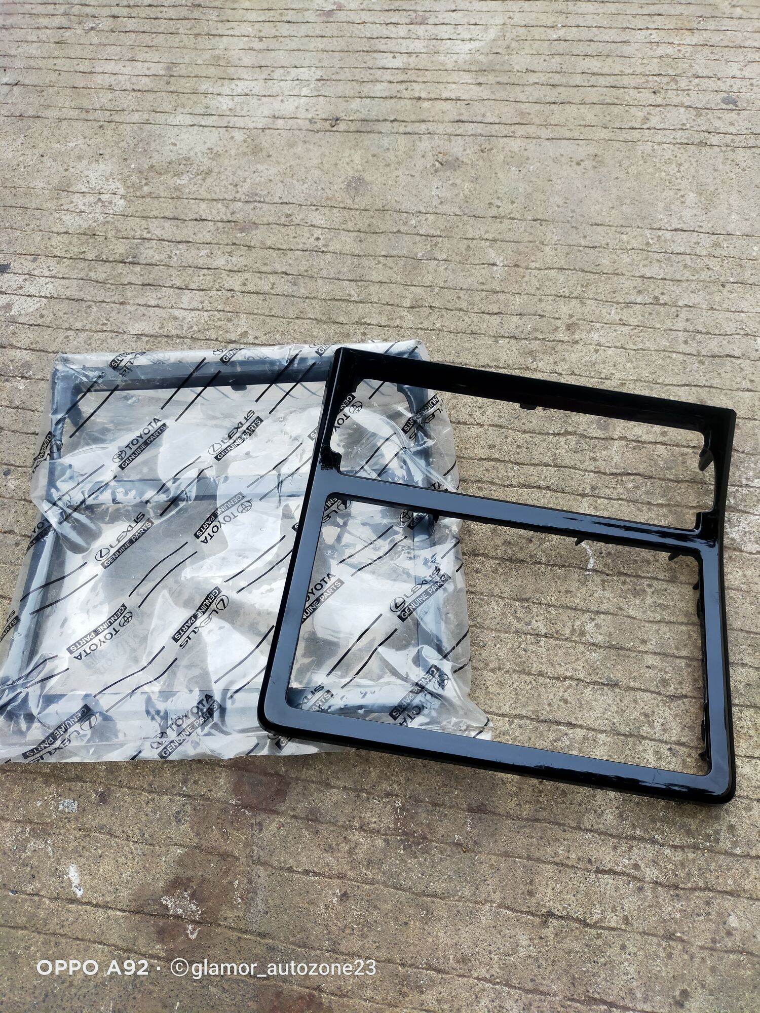 frame head unit Toyota Innova zenix original Harga 100,000 rupiah*Gratis Ongkir