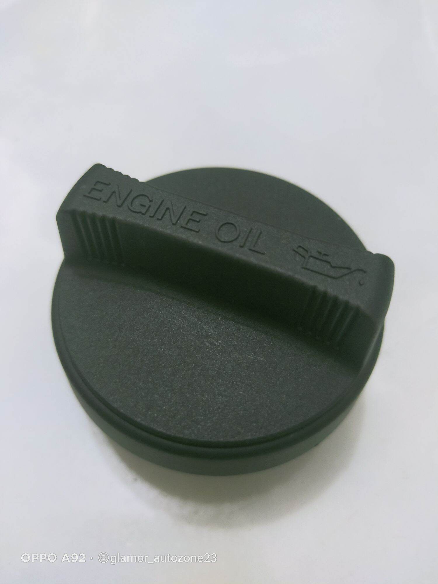 tutup oli mesin cover engine Avanza Xenia Agya Ayla calya Sigra rush Terios Luxio Gran max original Harga 47,500 rupiah*Gratis Ongkir