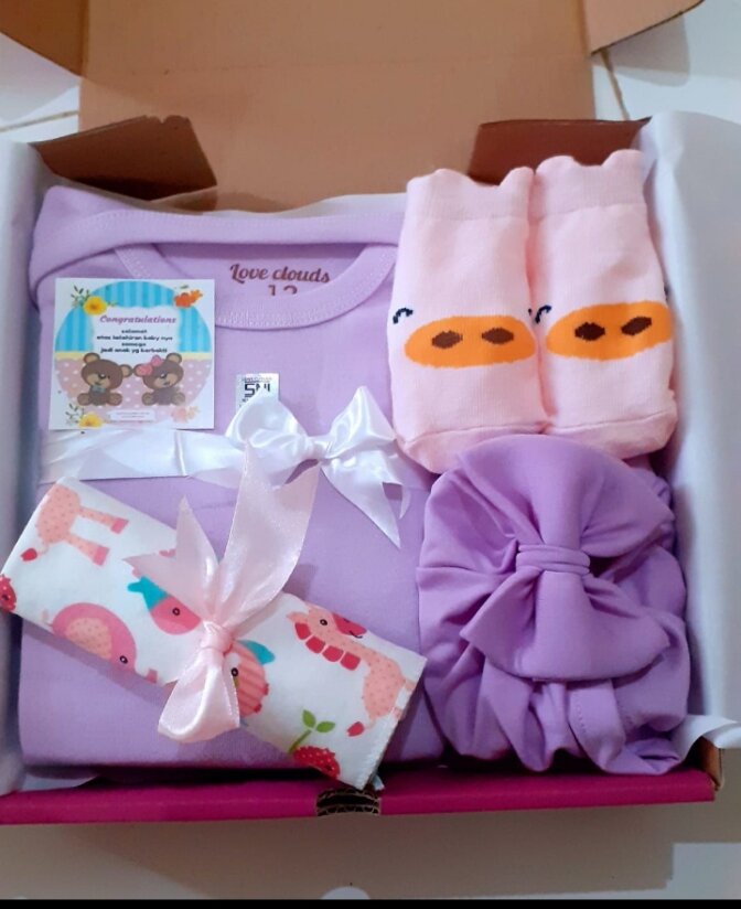 hampers jumper baby perempuan