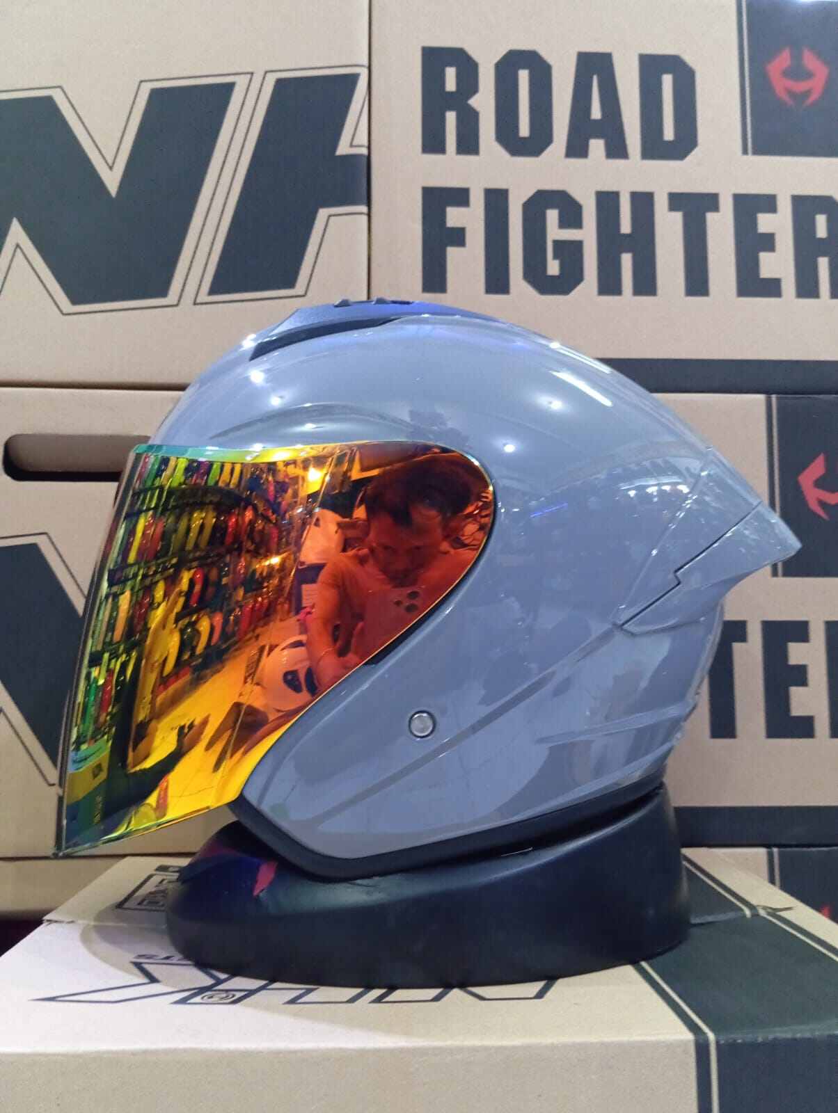 HELM NHK N1 MAX DIM GREY SERIES PAKET GANTENG VISOR IRIDIUM SNI DOT HEL HALFACE Harga 585,000 rupiah*Gratis Ongkir