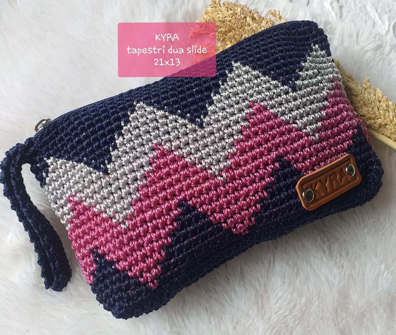 Tas Rajut Cantik Tapestry Louis Vuitton - Crochet Checkerboard pattern ala  LV 