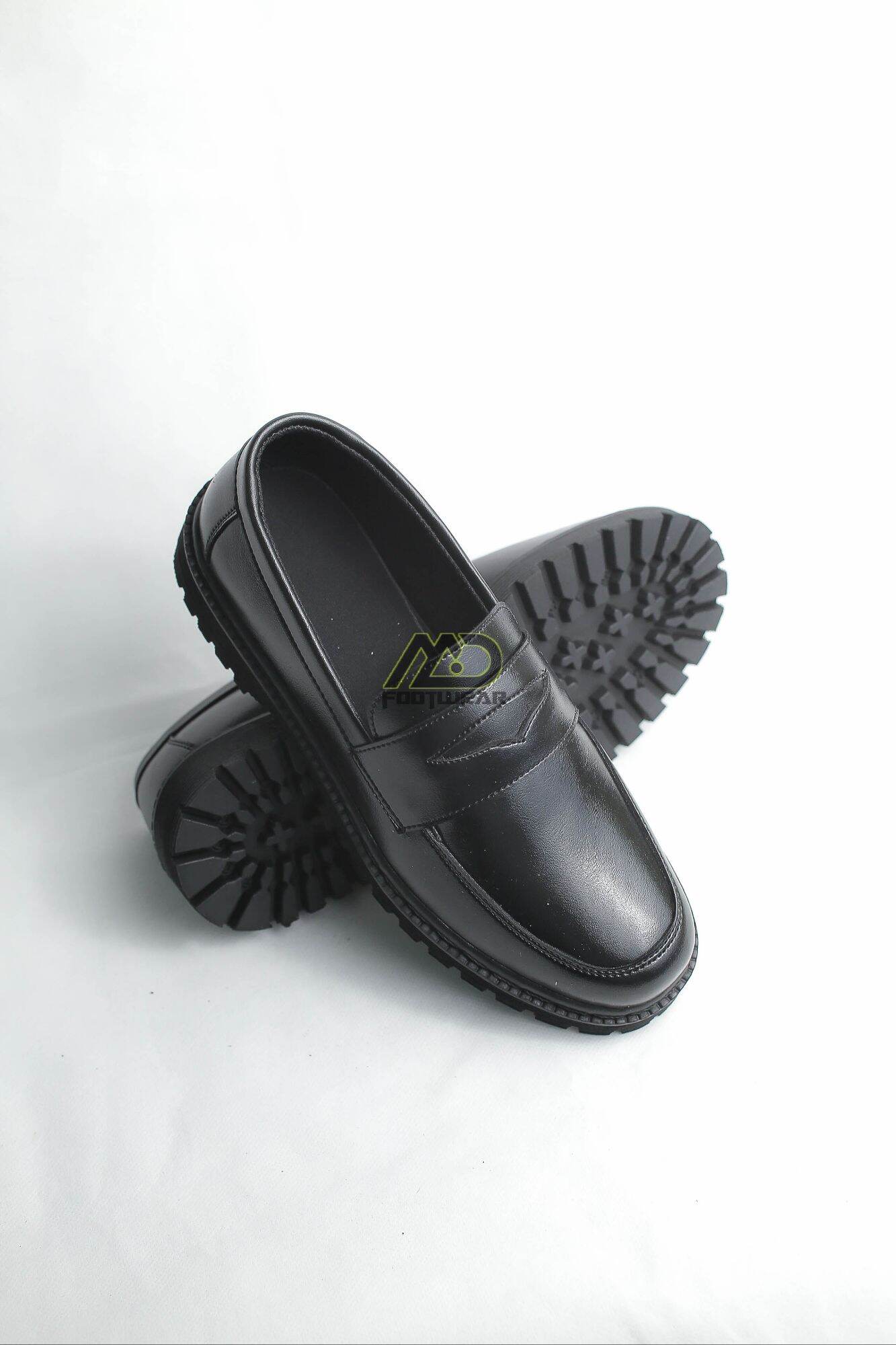 Jual Produk Sepatu Slip Pria Impor Termurah dan Terlengkap Oktober