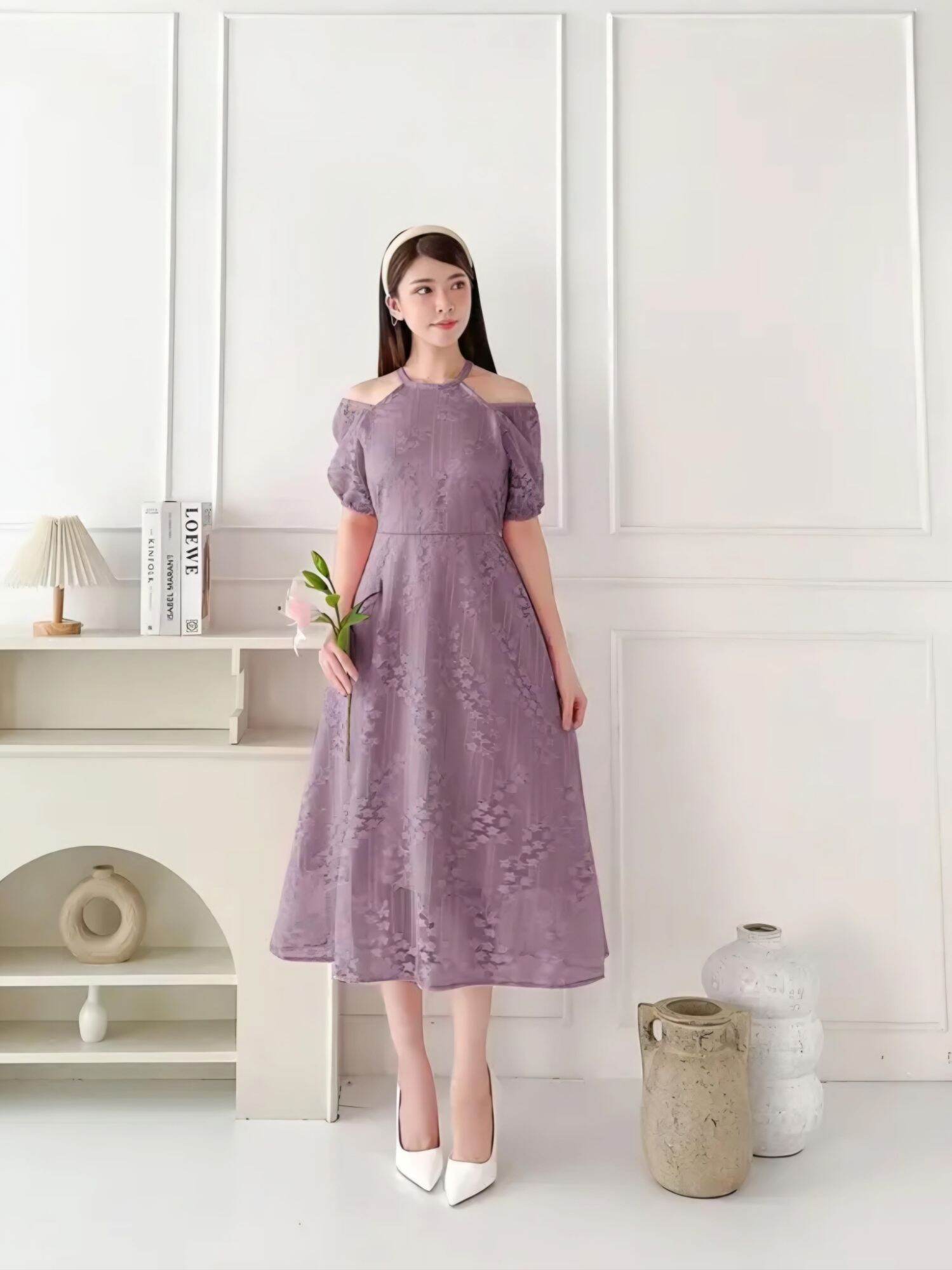 bridesmaid dress brokat Lenora Brukat Pesta Off Shoulder Premium Gaun Natal Gereja Kekinian Midi Dress Lapis Satin Velvet Korean Style A-Line Gaun Pesta Elegant Brocade - Lazada Color:Ivory/Blue Print or formal events fall 2026 China Manufacturer Blue Painted