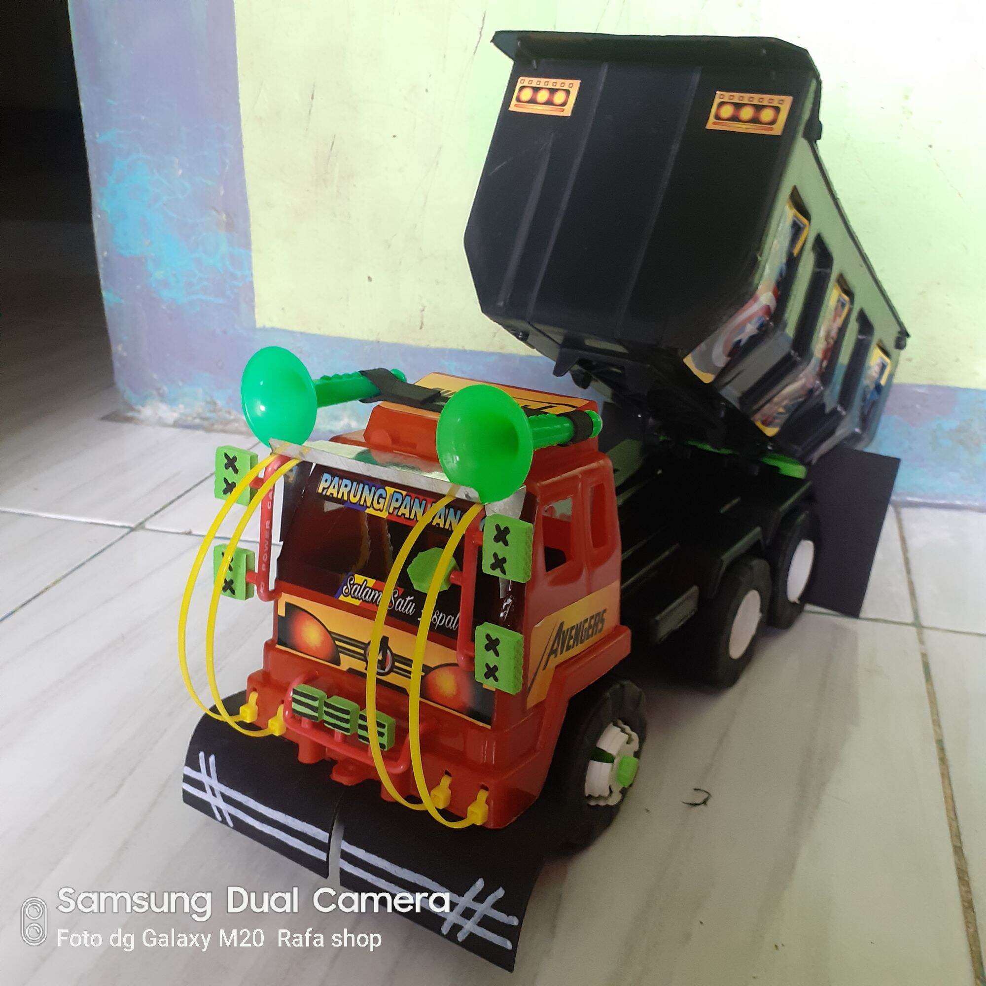 COD Truk Mainan Modifikasi Super Keren Truck Pasir Mobil Mainan Ttp02 Avenger Lazada Indonesia
