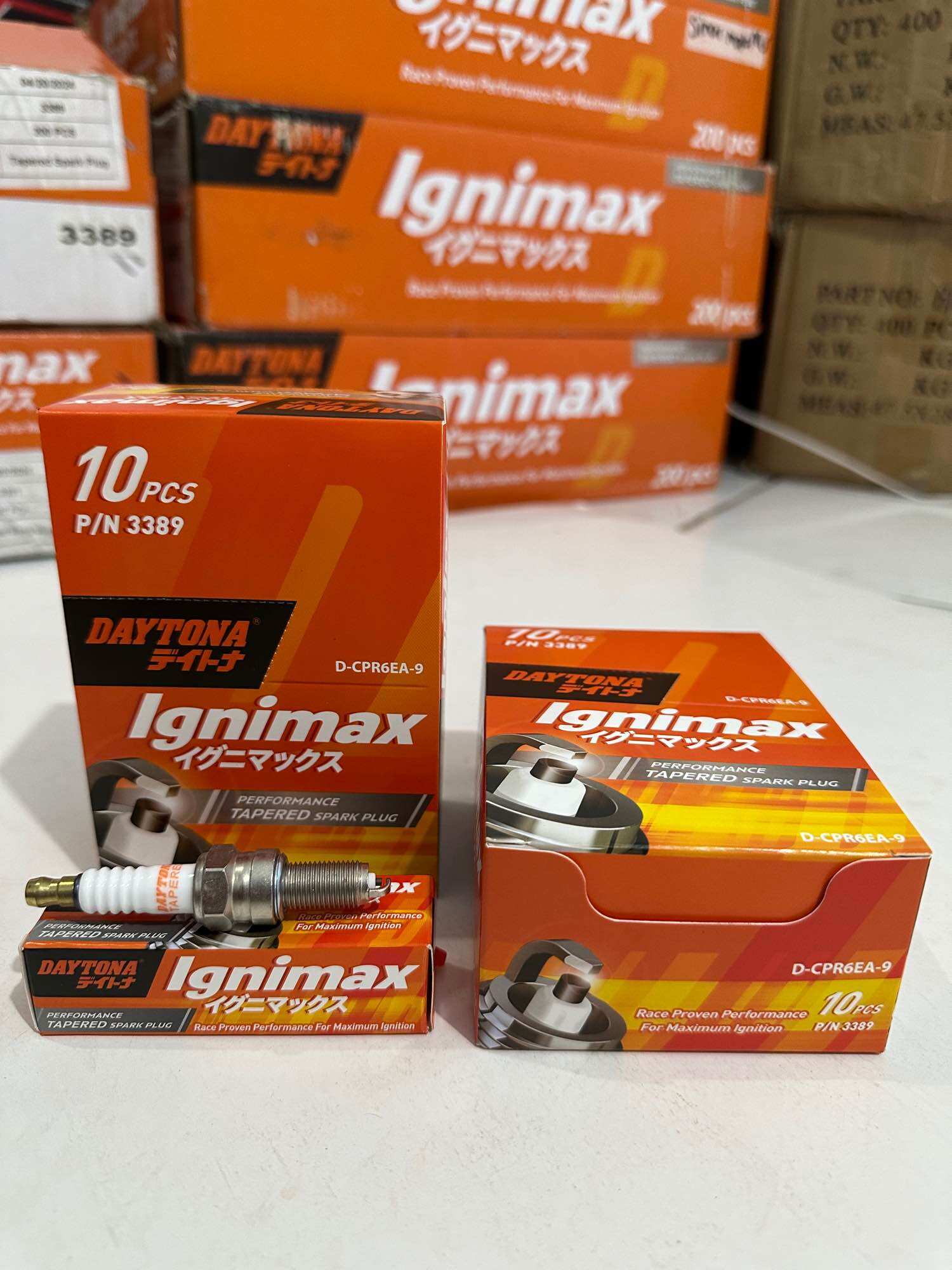 DAYTONA CPR6EA-9 BUSI RACING Motor CBR150R Vario Beat Vixion Jupiter MX Mio Satria F150 Smash DAYTONA JAPAN 3389 Harga 16,000 rupiah*Gratis Ongkir