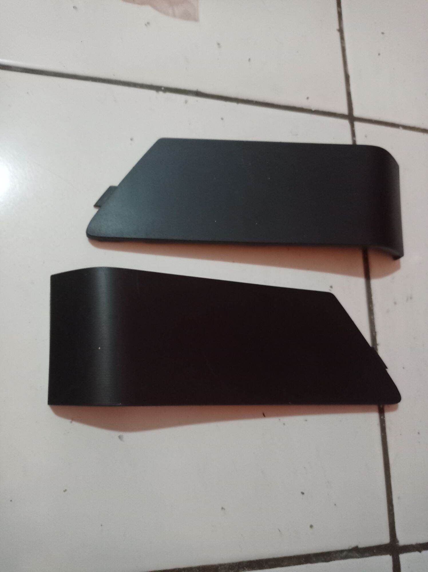 TUTUP Towing Bemper Depan Toyota Avanza Xenia Harga 20,000 rupiah*Gratis Ongkir