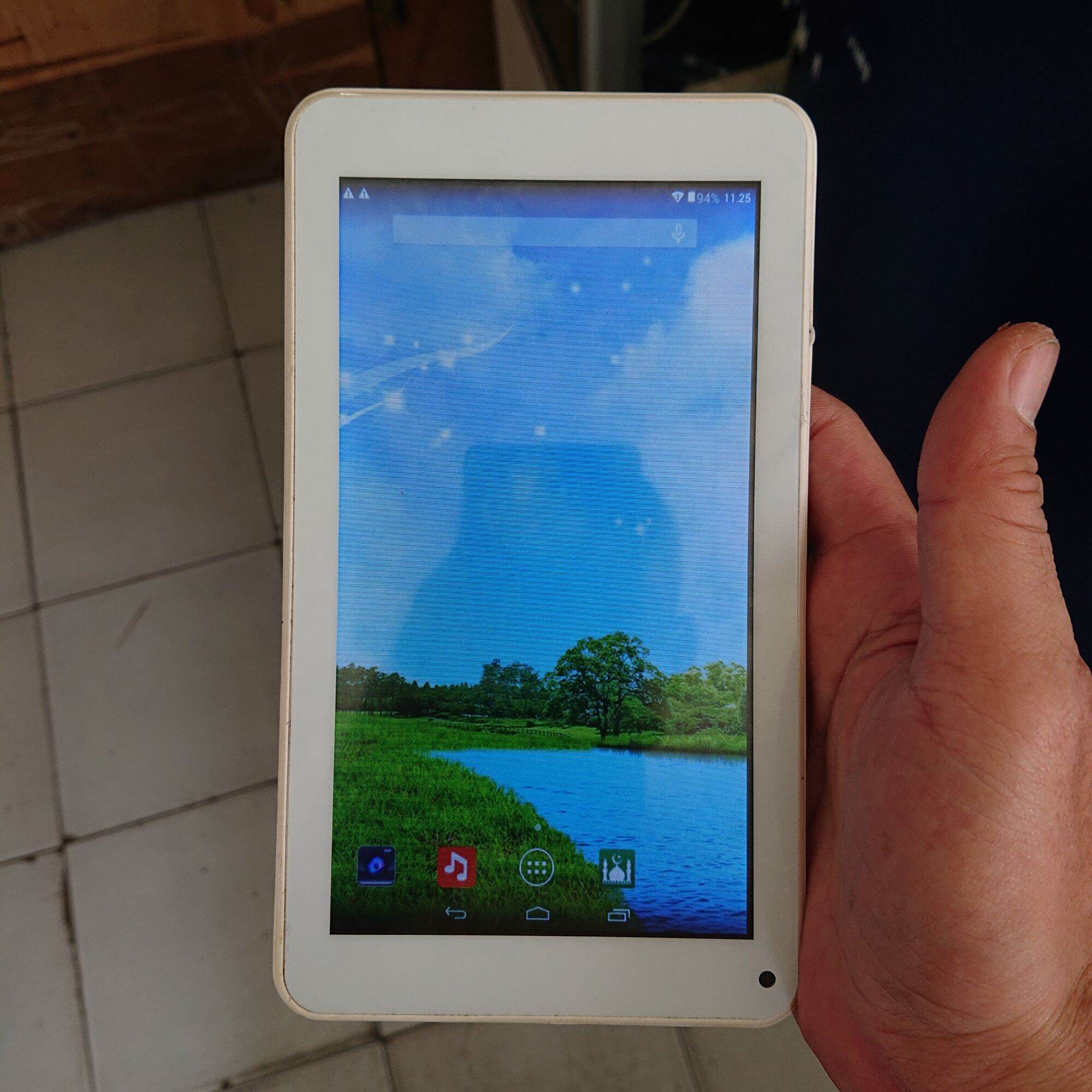 Evercoss W7B Tab 7inc Wifi Only Mulus Normal TESTED Pemakaian Fisik Sesuai Foto Harga 200,000 rupiah*Gratis Ongkir