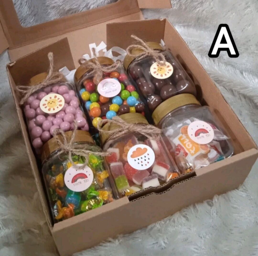 Hampers coklat hadiah lebaran ulang tahun anniversary hadiah box