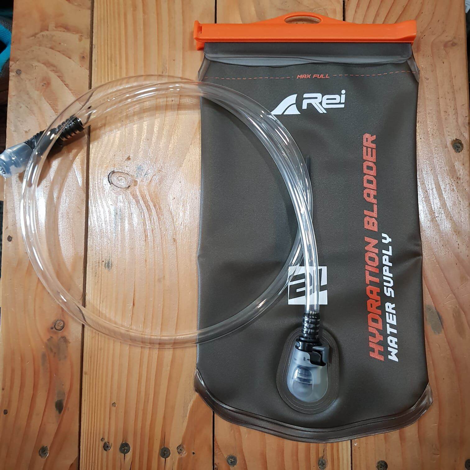 rei camelbak bladder