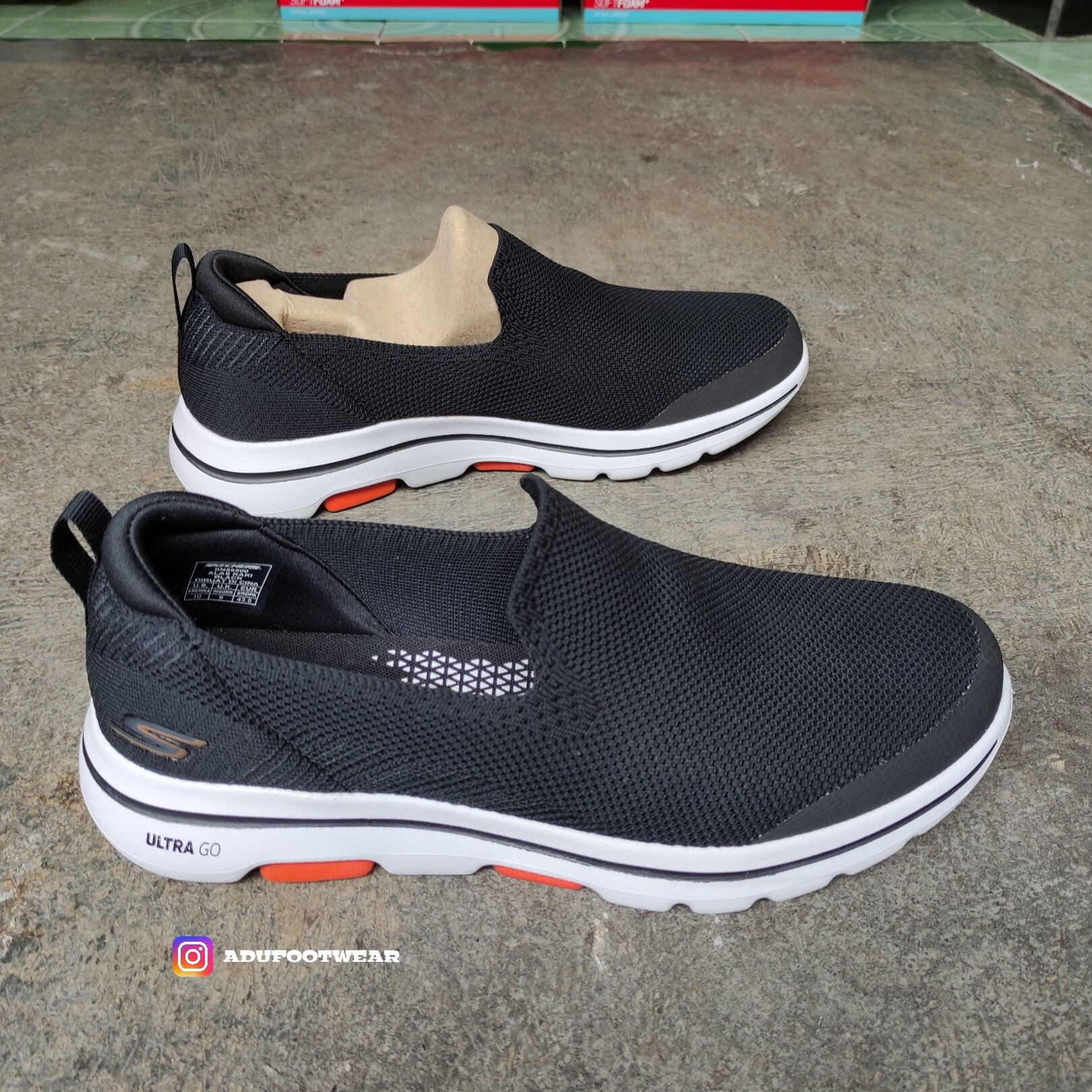 skechers walking shoes