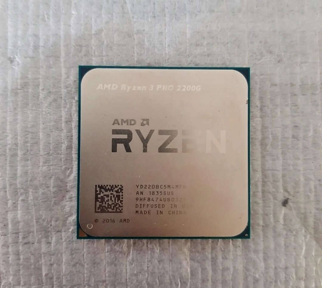 AMD RYZEN 3 PRO 2200G | Lazada Indonesia