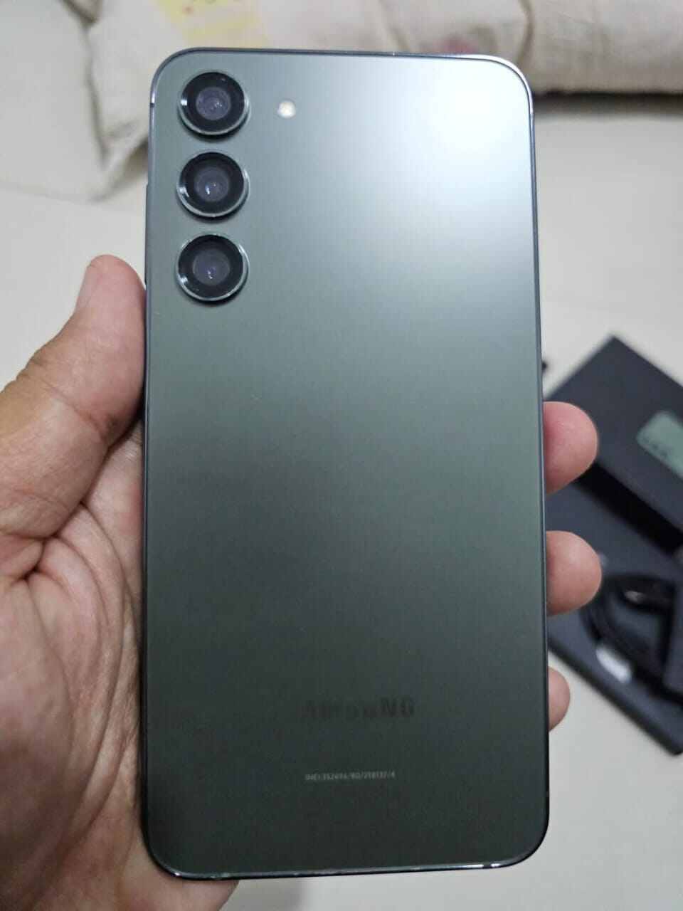 Samsung galaxy s23 Giá 6,499,999 Đồng*Miễn phí vận chuyển