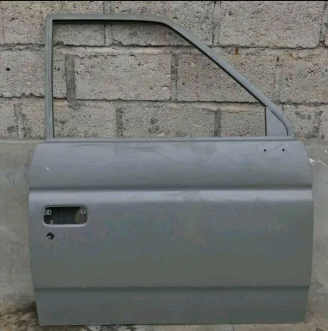 Pintu Depan Isuzu Panther Kotak Kanan Harga 1,425,000 rupiah*Gratis Ongkir