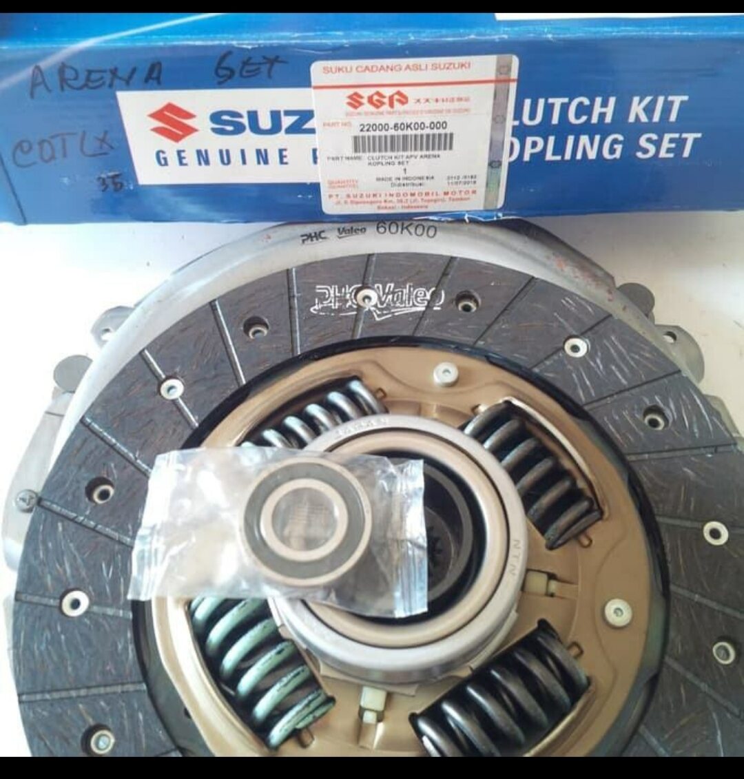 kopling set apv arena. kampas kopling set apv arena terdiri dari cover clutch (matahari ). dics clutch (kampas kopling). drek laher. bearing kecil barang baru ori Suzuki genuine part SGP Harga 1,395,500 rupiah*Gratis Ongkir