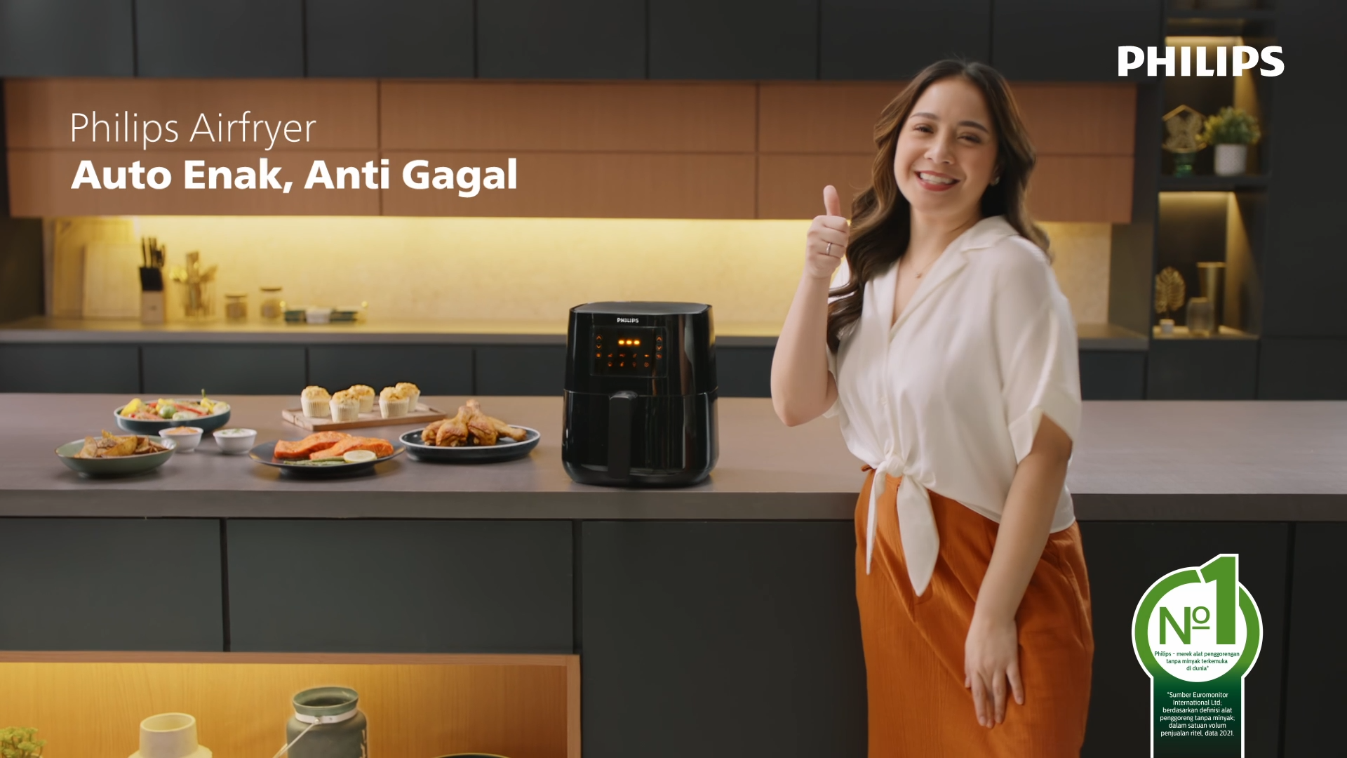 [Exclusive Lazada] Philips Air Fryer Low Watt Digital HD9255/90