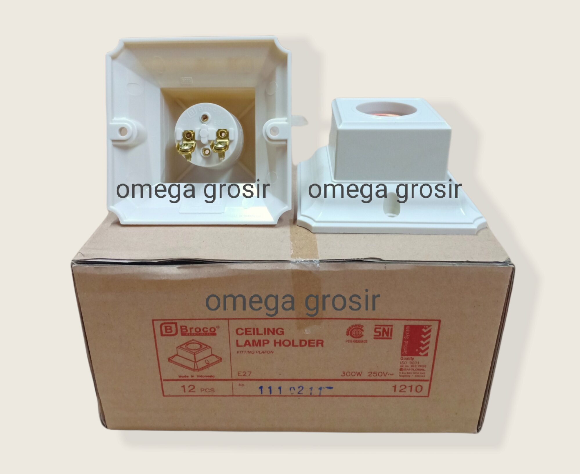 GROSIR BROCO FITING SEGI EMPAT 12 Pcs / BROCO 1210 / BROCO FITING PLAPON - Merek broco Harga 122,500 rupiah*Gratis Ongkir