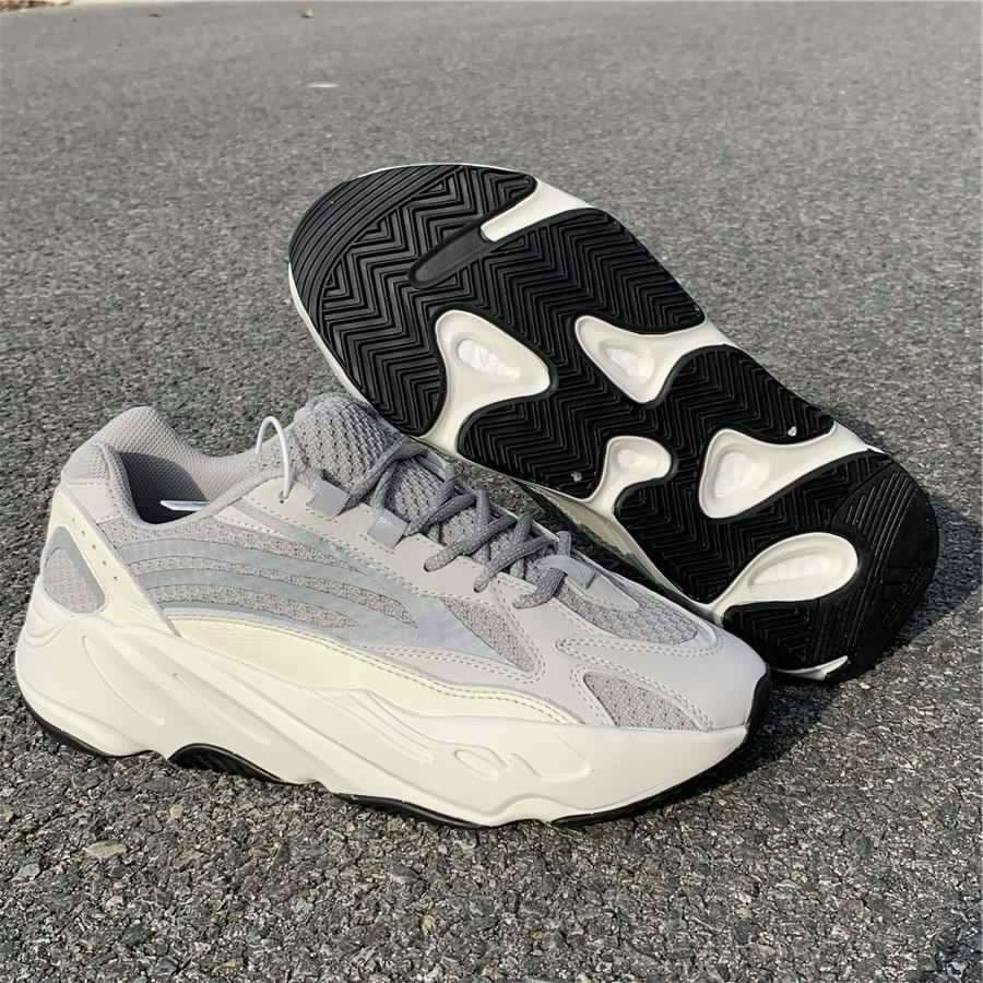 yeezy boost 700 original