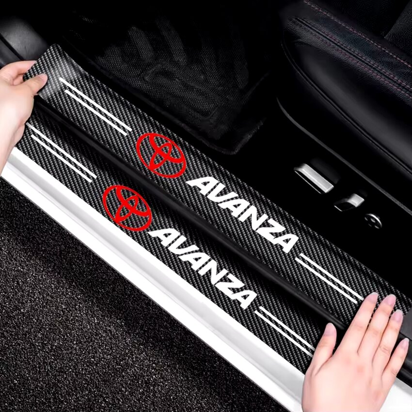 4Pcs/Set Stiker Carbon 3D Pelindung Pijakan Kaki Mobil Stiker Sill Plate Pelindung Door Sill Side Step Anti Gores Stiker Mobil Toyota Avanza Harga 20,000 rupiah*Gratis Ongkir