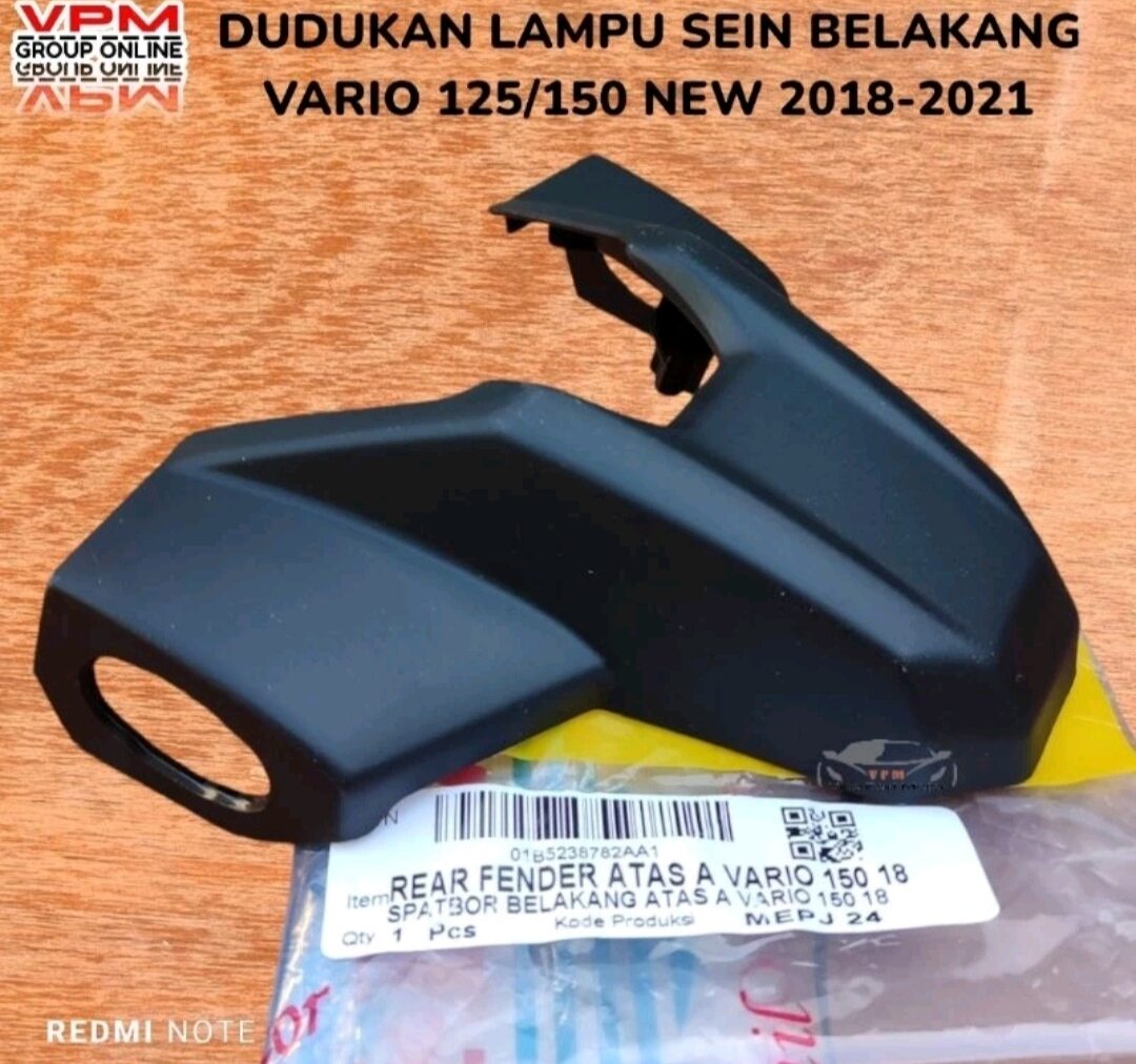 cover rear fender upper dudukan stop spakbor belakang Vario 125 150 new esp 2018 2019 2020 2021 k59J original win Harga 20,000 rupiah*Gratis Ongkir