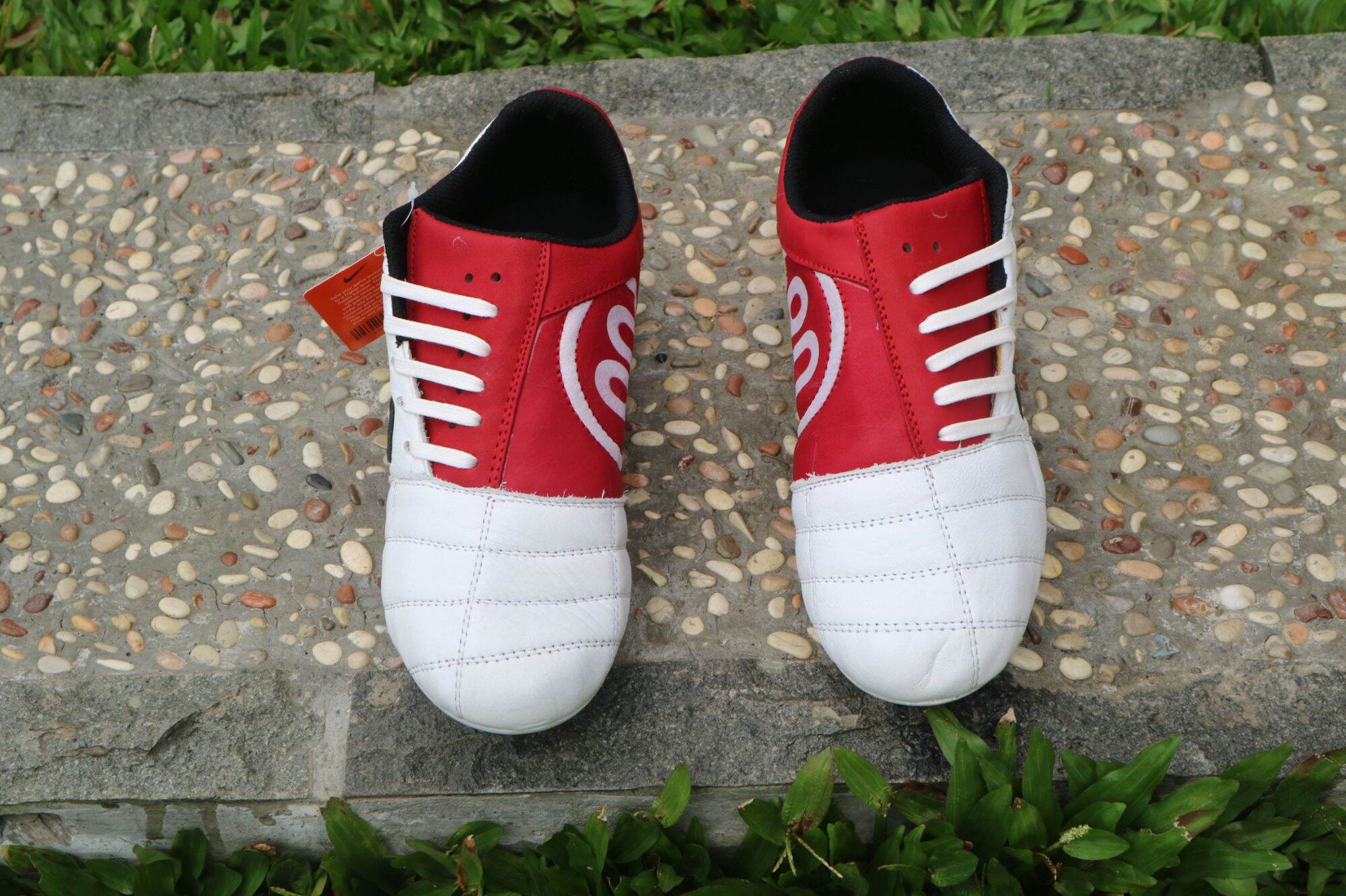 sepatu bola nike total 90 original