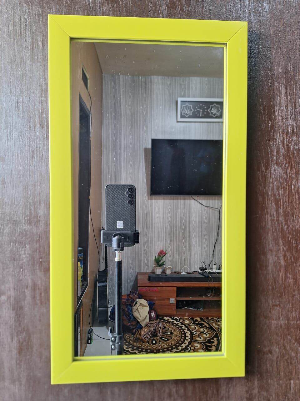 Cermin dinding/gantung ukuran 45x25 cm