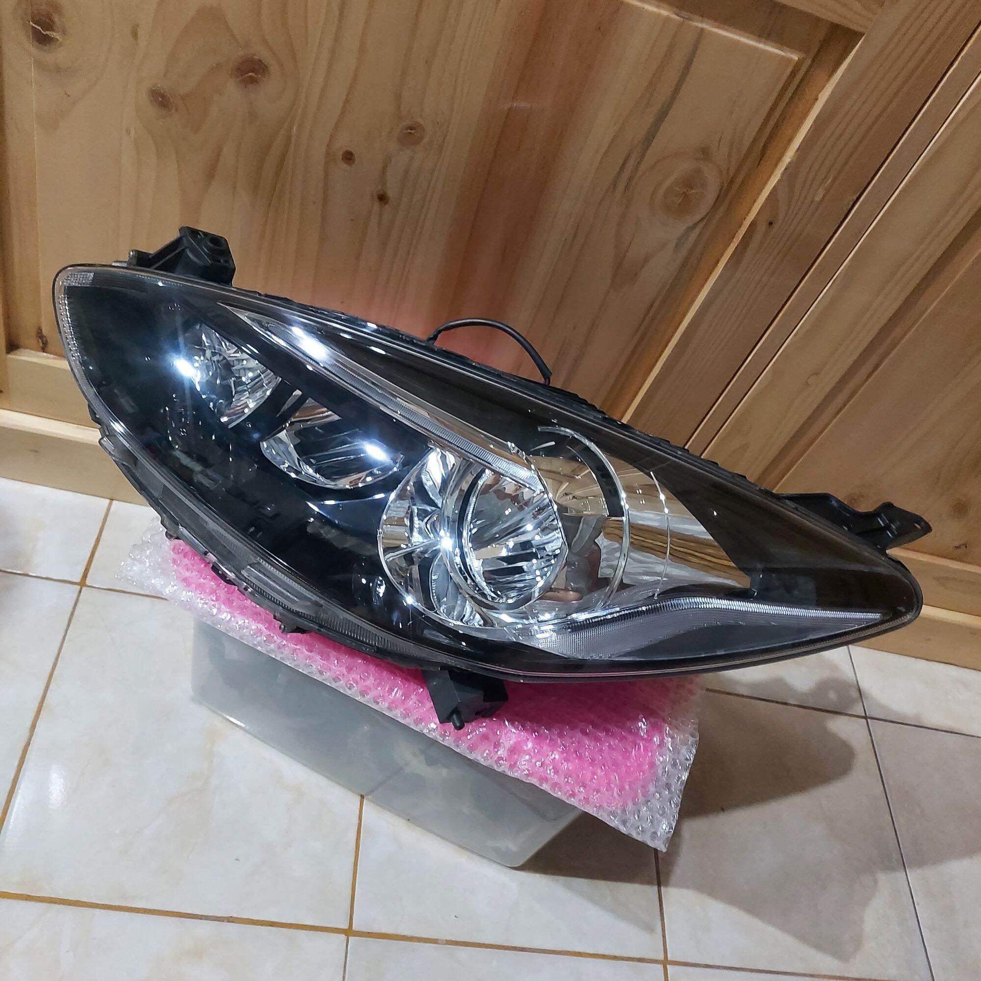 Original Mazda 2 2012 2013 2014 led left headlight Harga 4,875,000 rupiah*Gratis Ongkir