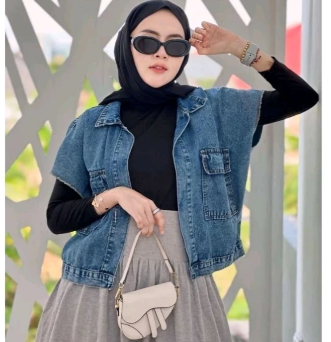 https://filebroker-cdn.lazada.co.id/kf/Sa6033e55a6d3414cbc2b9fb5c0b88c4fK.jpg