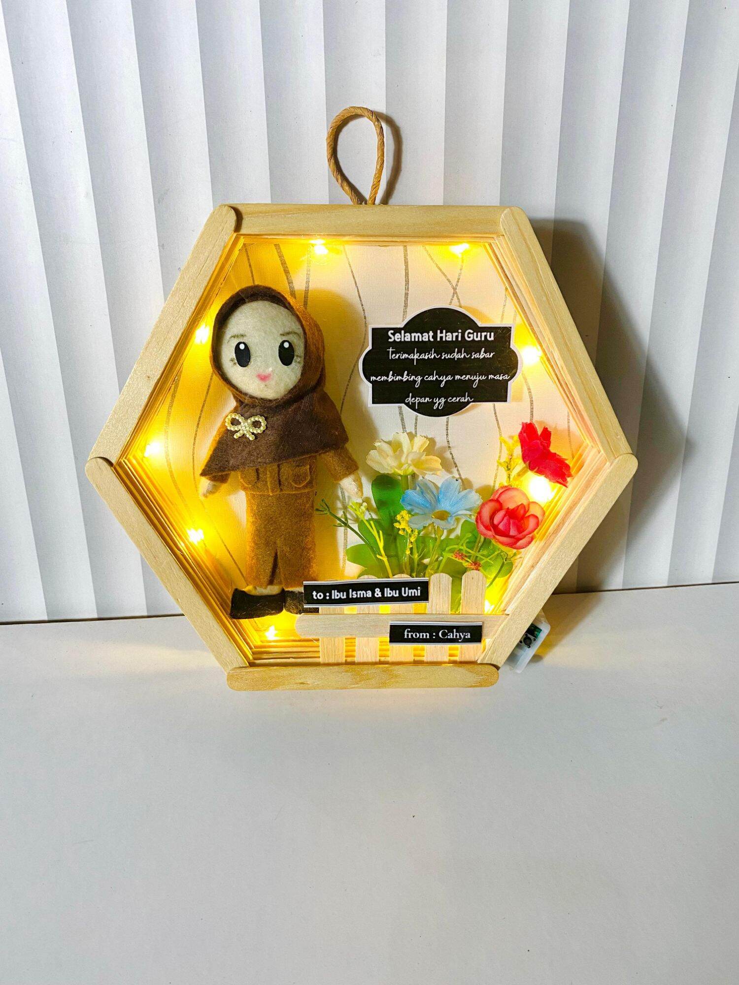 Cheapest ..!!! guru / profession Day hadiah. Hampers frame guru hadiah