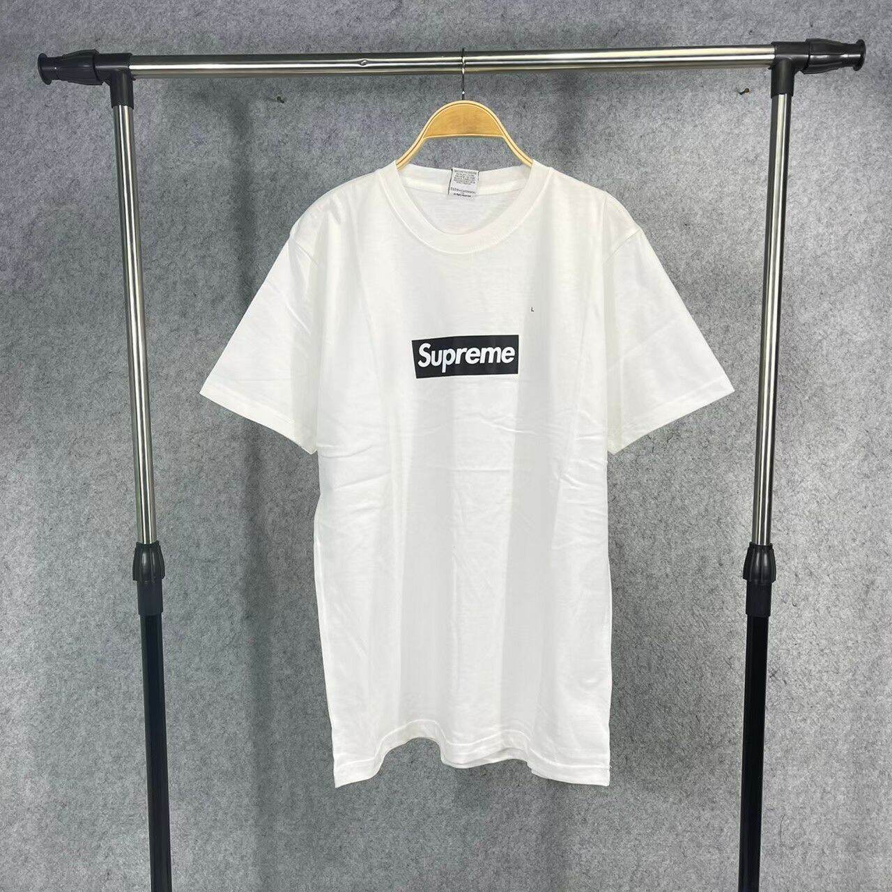 T-Shirt SUPREME ORIGINAL | Lazada Indonesia