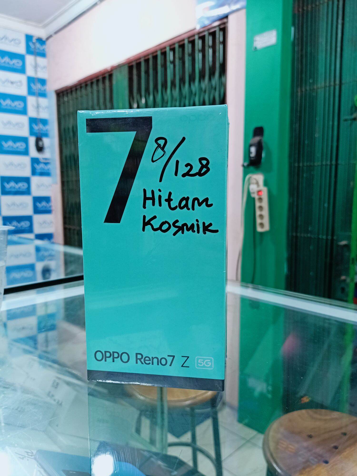 new Oppo Reno 7 Z 5G 8/128 segel garansi resmi Harga 5,900,000 rupiah*Gratis Ongkir