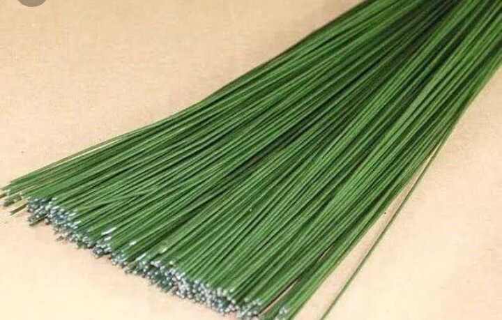 Kawat Tangkai Bunga No.20 isi 100 pcs / Kawat Bunga Hijau No.20 isi 100 ...