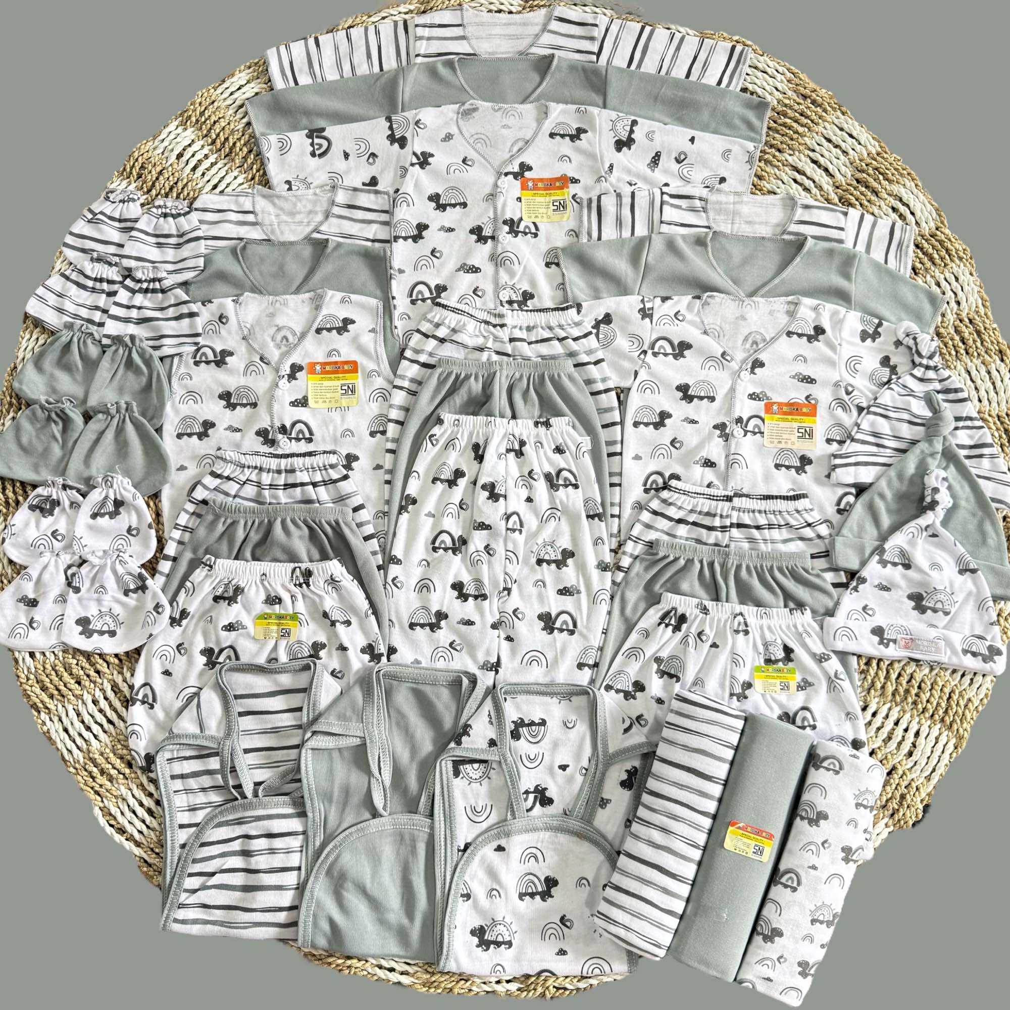 42 PCS Paket Perlengkapan Bayi Baru Lahir Hemat 42 PCS Set New Born Lengkap Baju Celana Bedong Popok Topi Kupluk Sarung Tangan Sarung Kaki Parsel