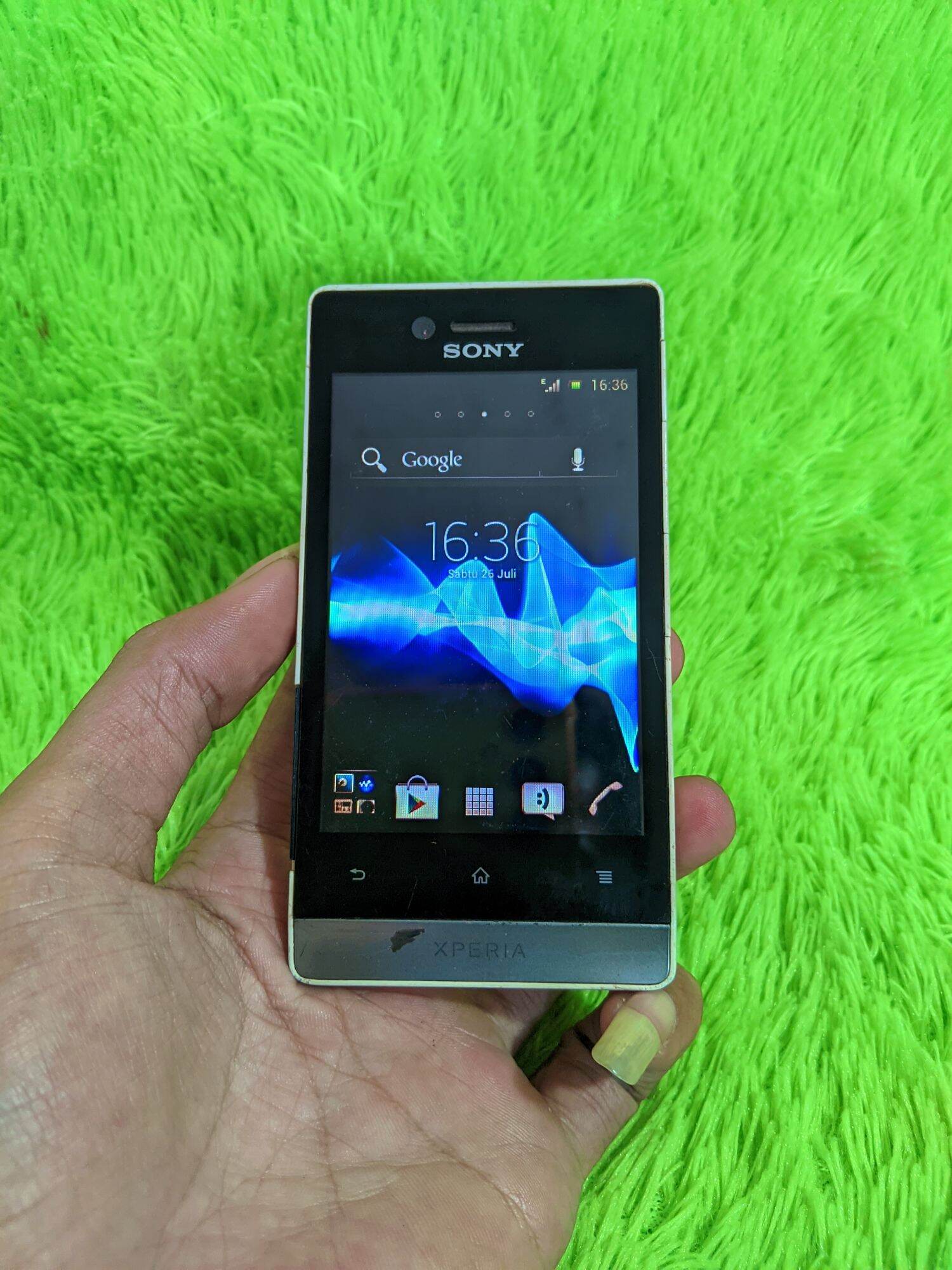 SONY Xperia SOV36 ブラック 10台、包装箱付き。 比較】Xperia XZ1と